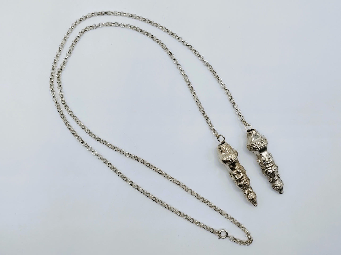 Silver jasseron chain with knitting needle holders, 95 cm