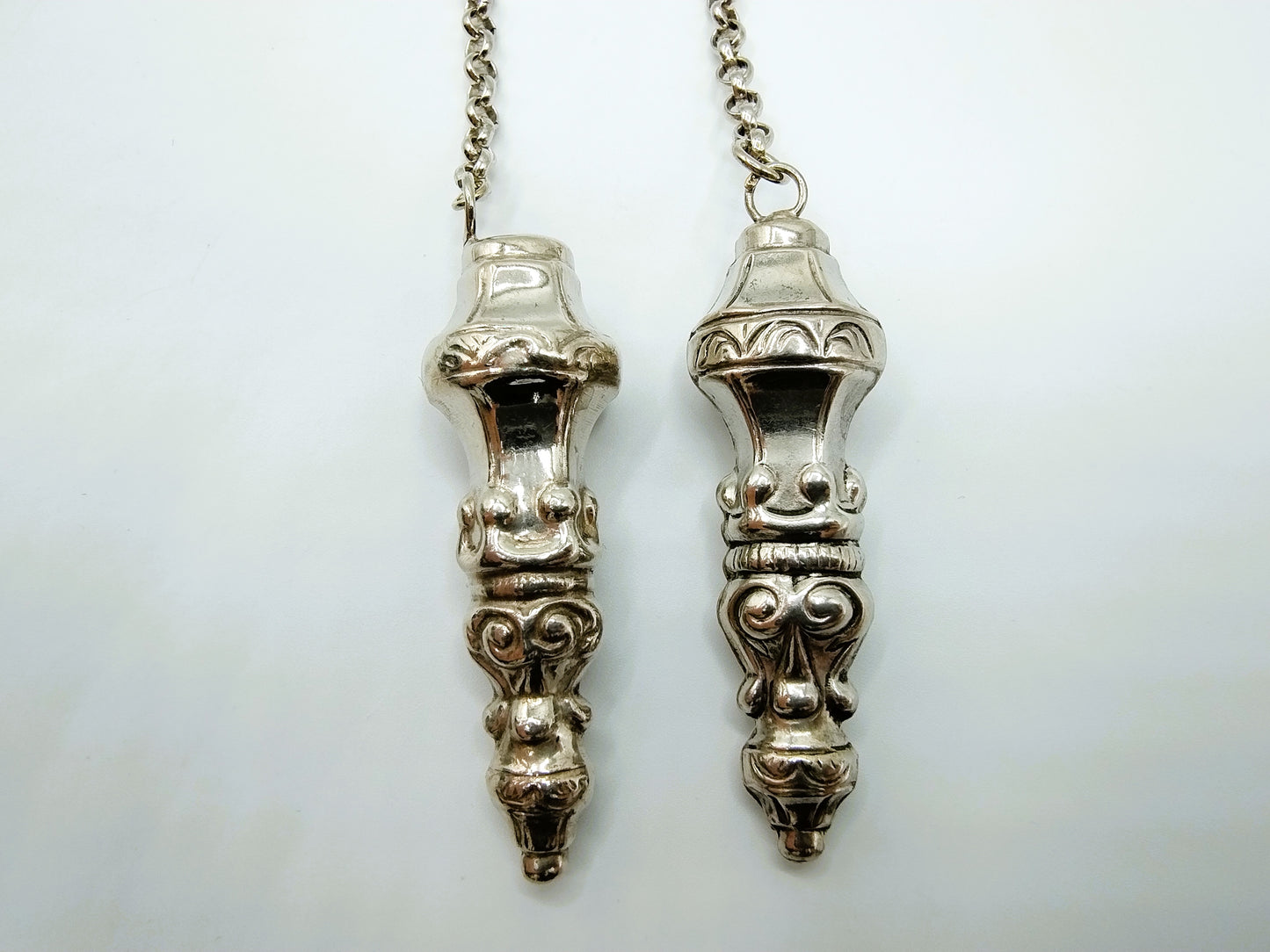 Silver jasseron chain with knitting needle holders, 95 cm