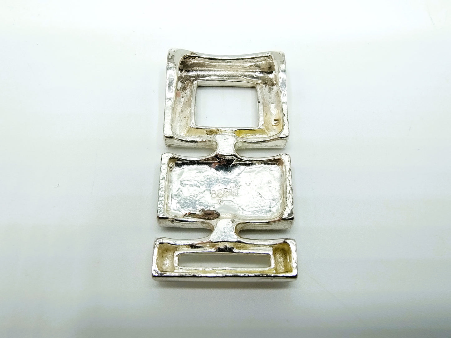 Silver design pendant with Onyx, 835