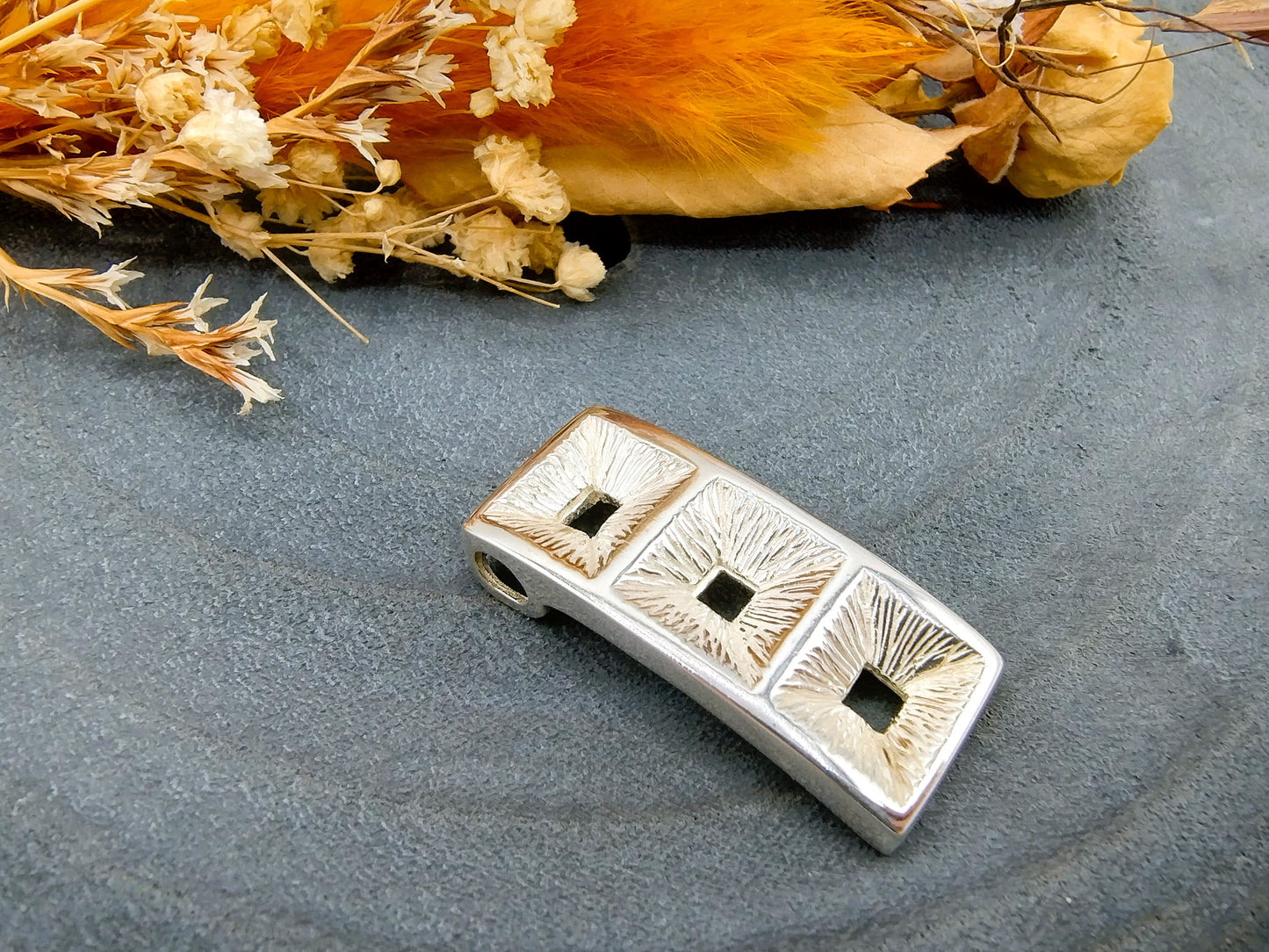 Silver design pendant, 930