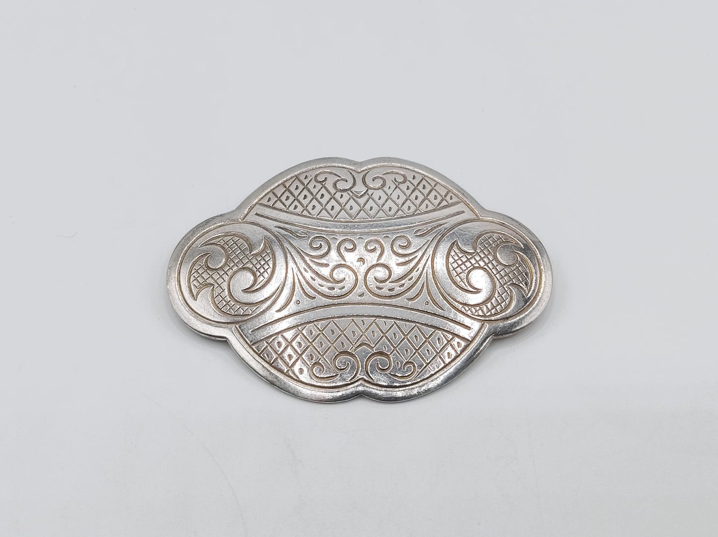 Silver brooch, Zilverstad Schoonhoven bv 1987