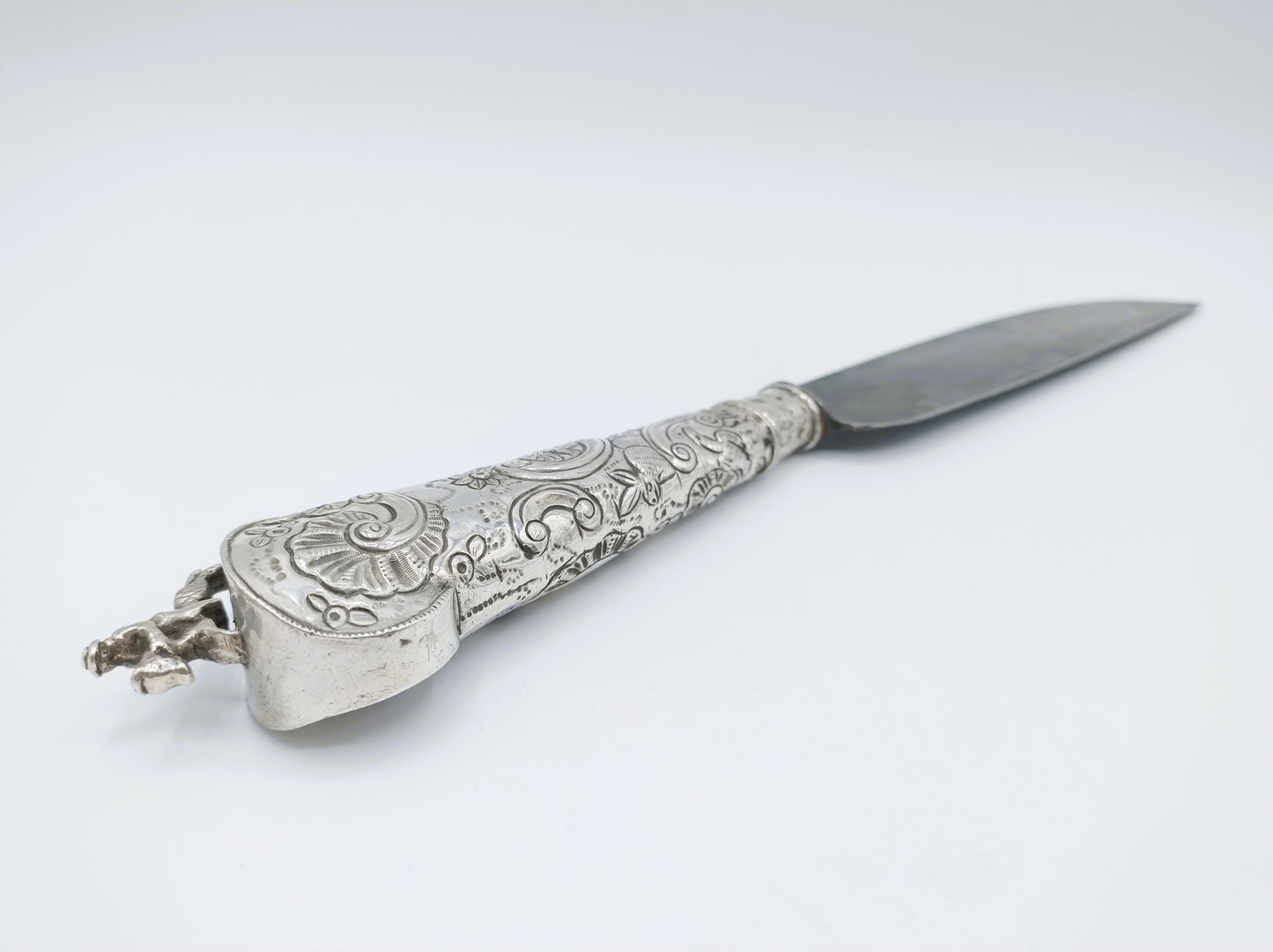 Knife with silver handle, Friesland (?, 18th century.