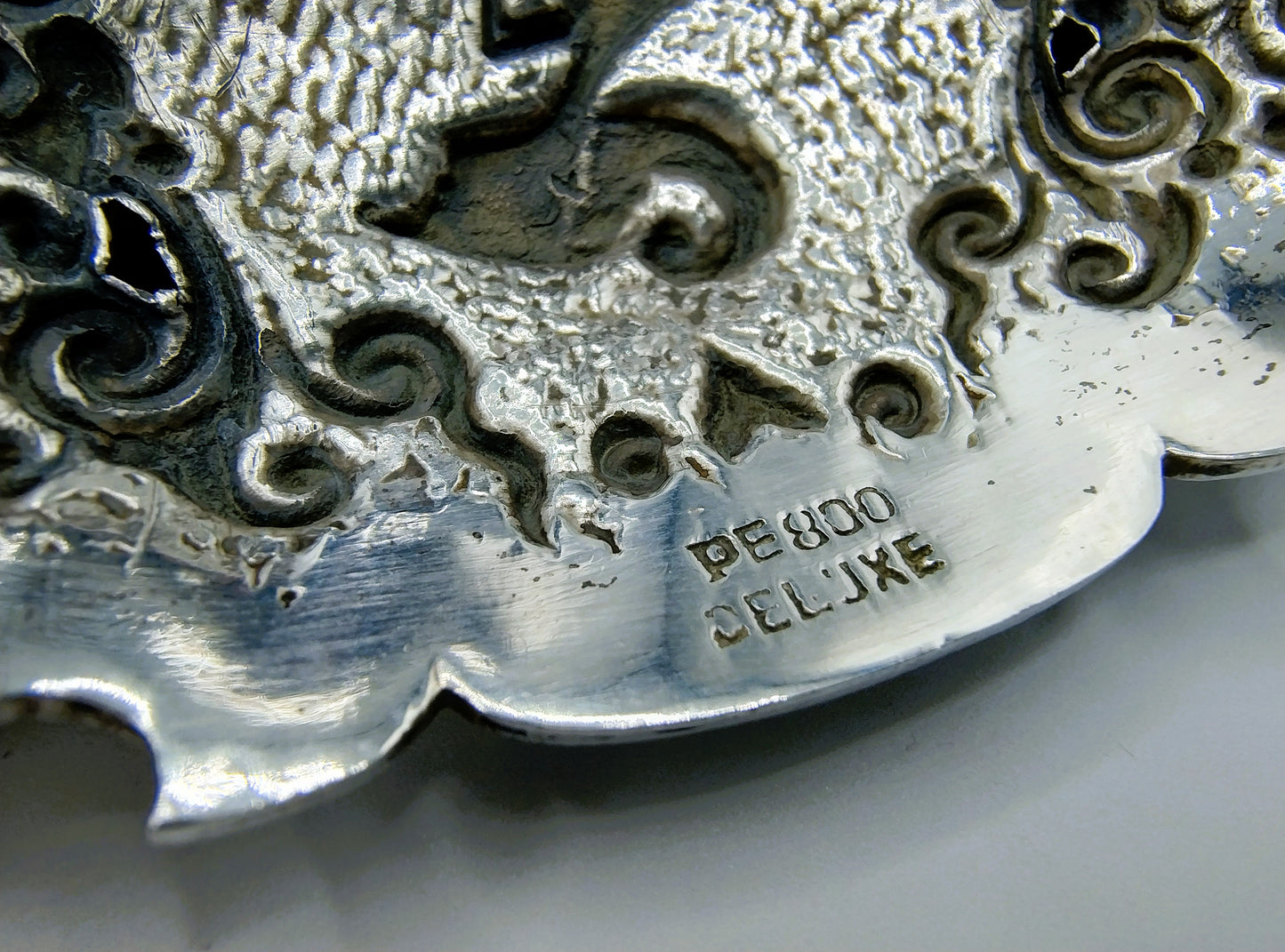 Zilveren fruitschaal en bord, ambassadeur J.B. Gorkom, Indonesië, 1,1 kg