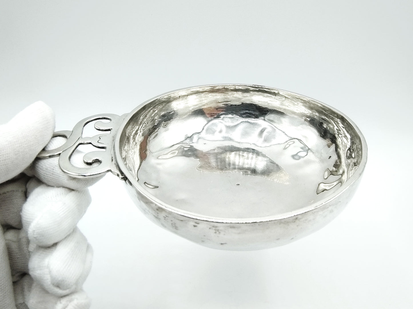 Silver tastevin or porridge bowl, Leeking, Wesel, Germany, 1733