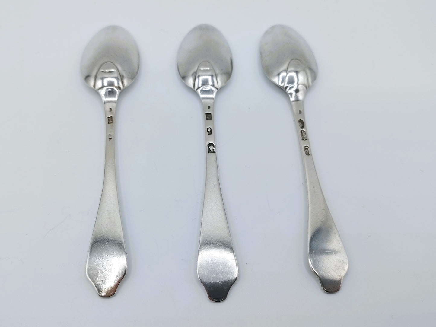 3 Silberne Teelöffel, u.a. H. van Laar, Rotterdam, 1785