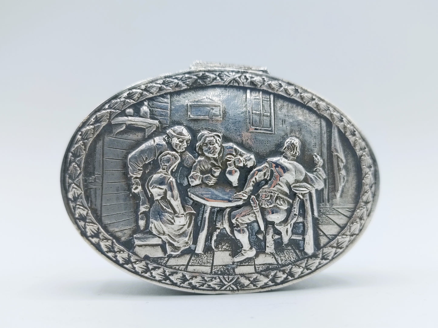 Zilveren snuifdoosje, D. en I. Vos en A. Schoorl, Haarlem, ca. 1920