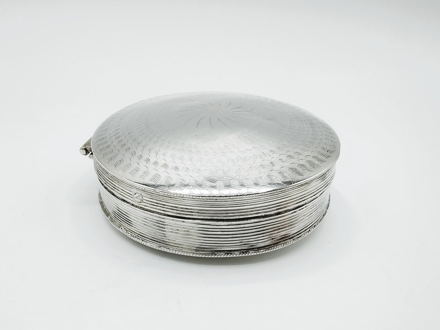 Silberne Pfefferminzdose, H. Ament, Joure, 1847