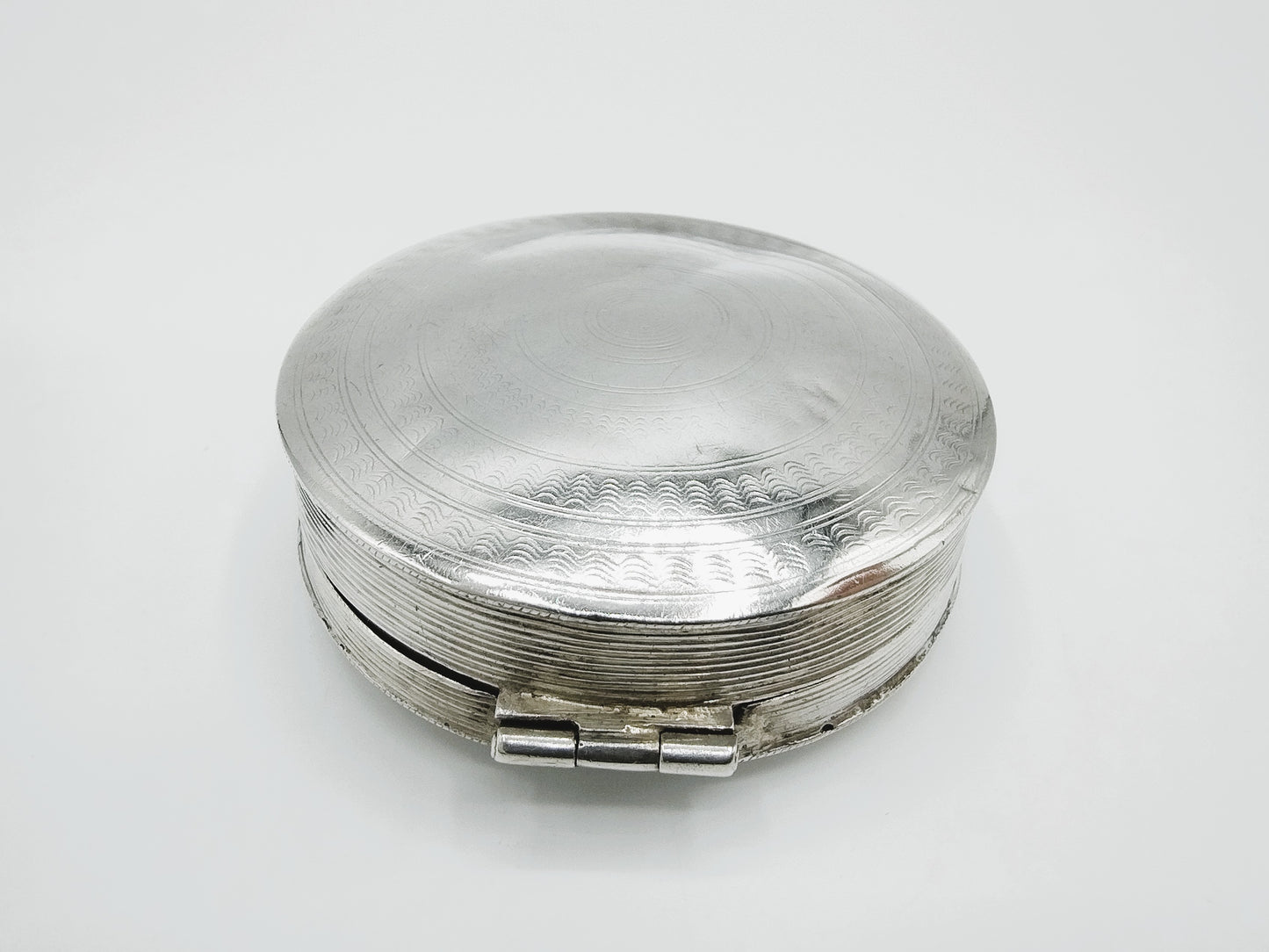 Silberne Pfefferminzdose, H. Ament, Joure, 1847