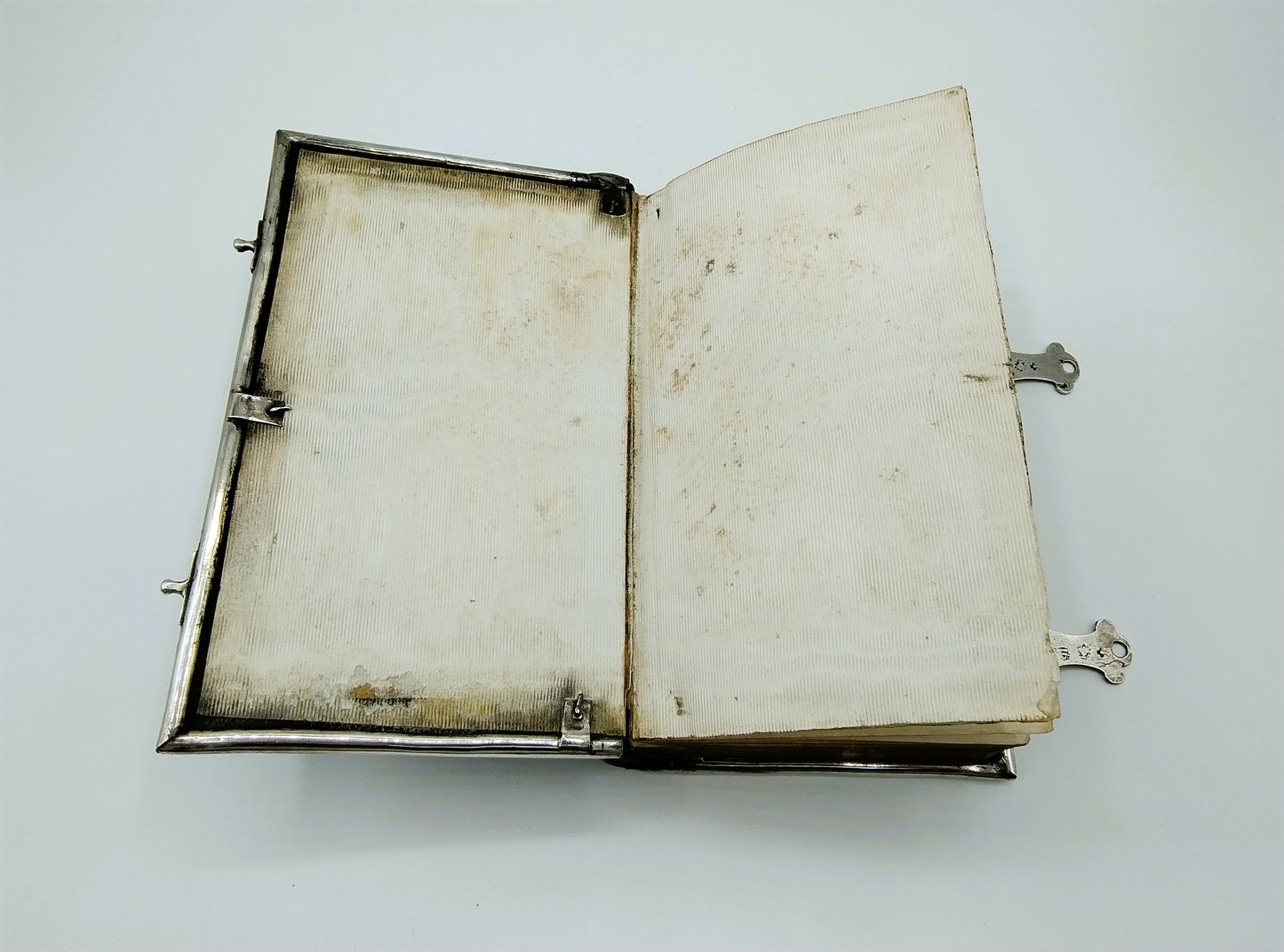 Handbuch der Marienkinder mit silbernen Locken, Ath, Belgien, 1797