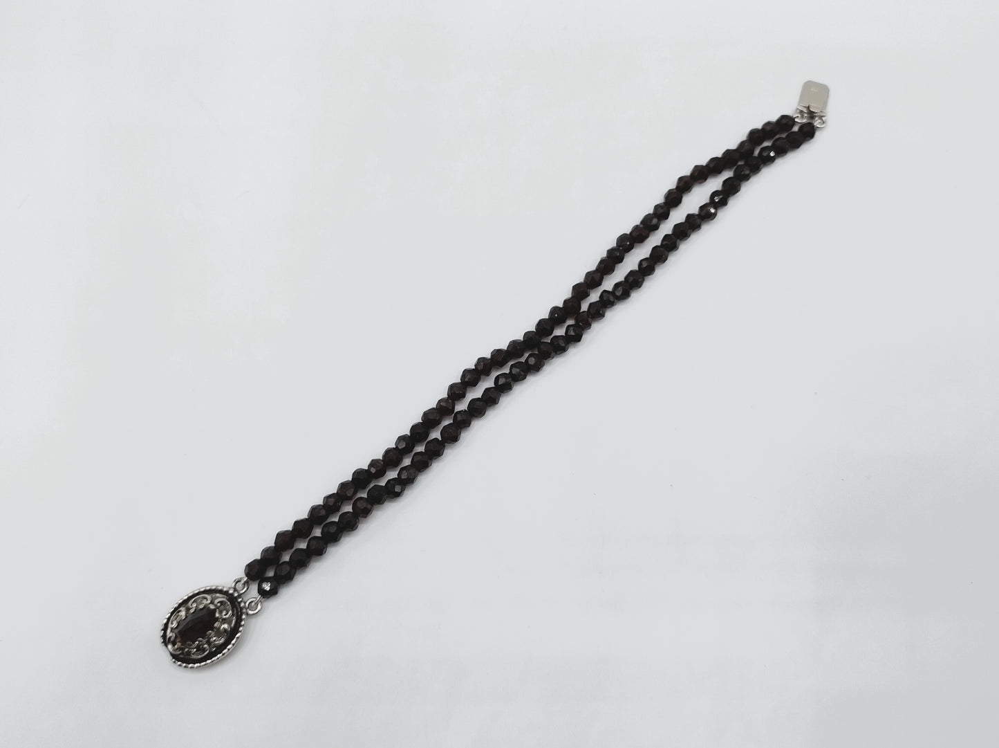 Granatarmband mit Silberverschluss, 20 cm