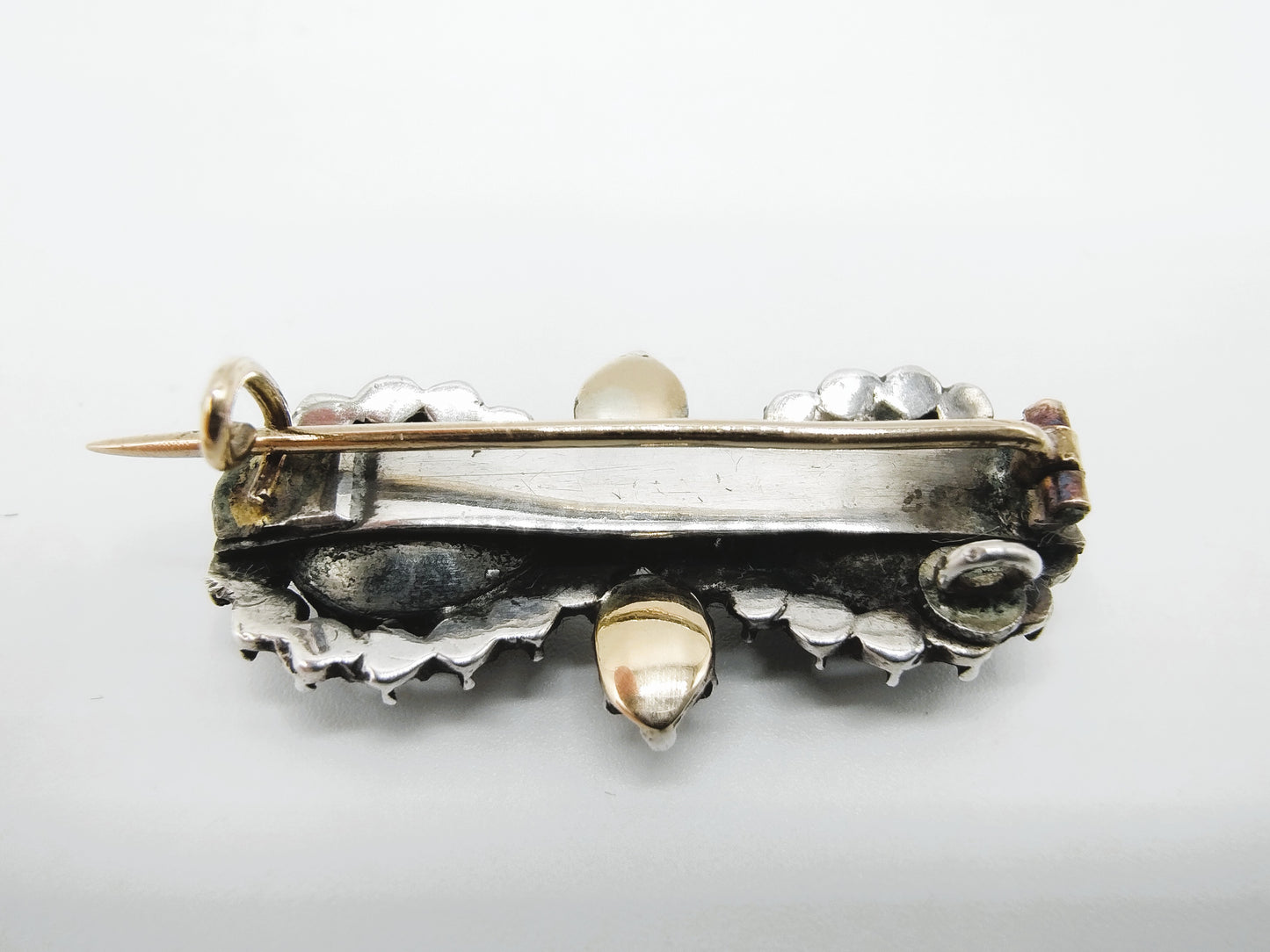 Gold/silver brooch set with rose diamonds (approx. 2.00 ct)