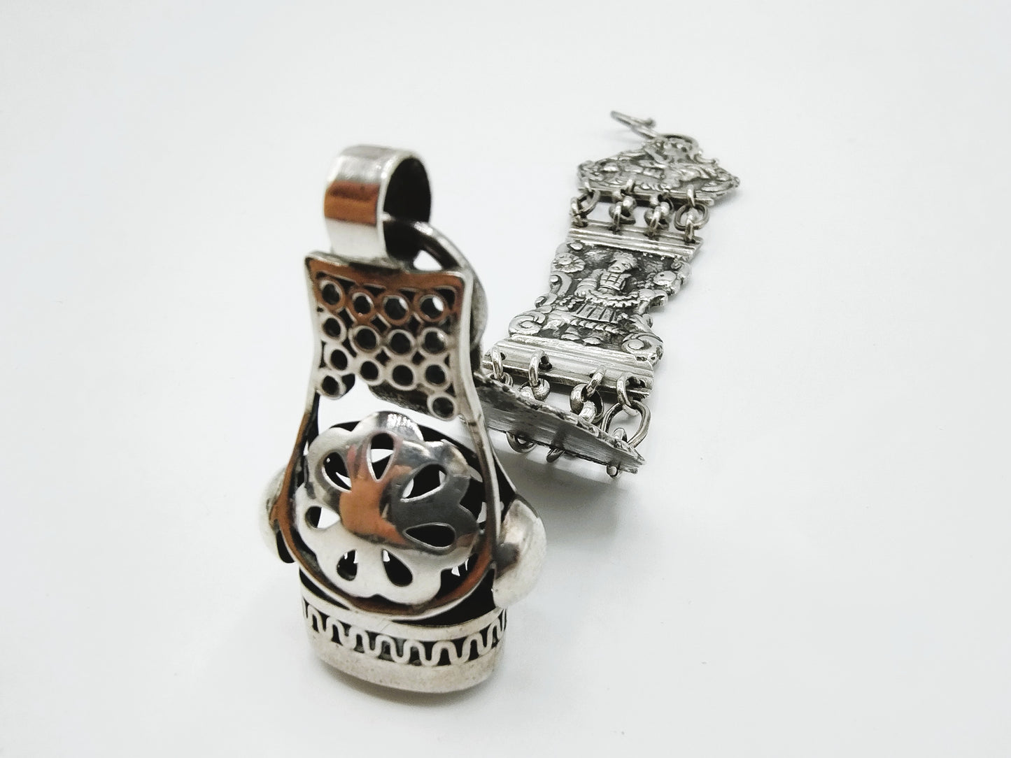 Zilveren heren chatelaine van bijbelslot, Zwolle, 1847