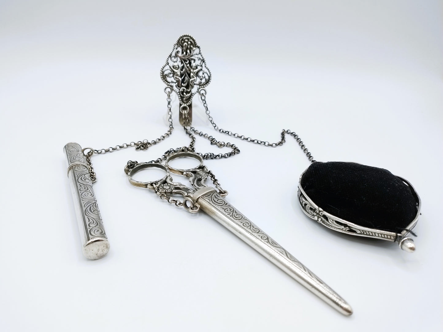 Zilveren Friese Chatelaine, J.H. van der Meulen & Zn, Joure, 1992