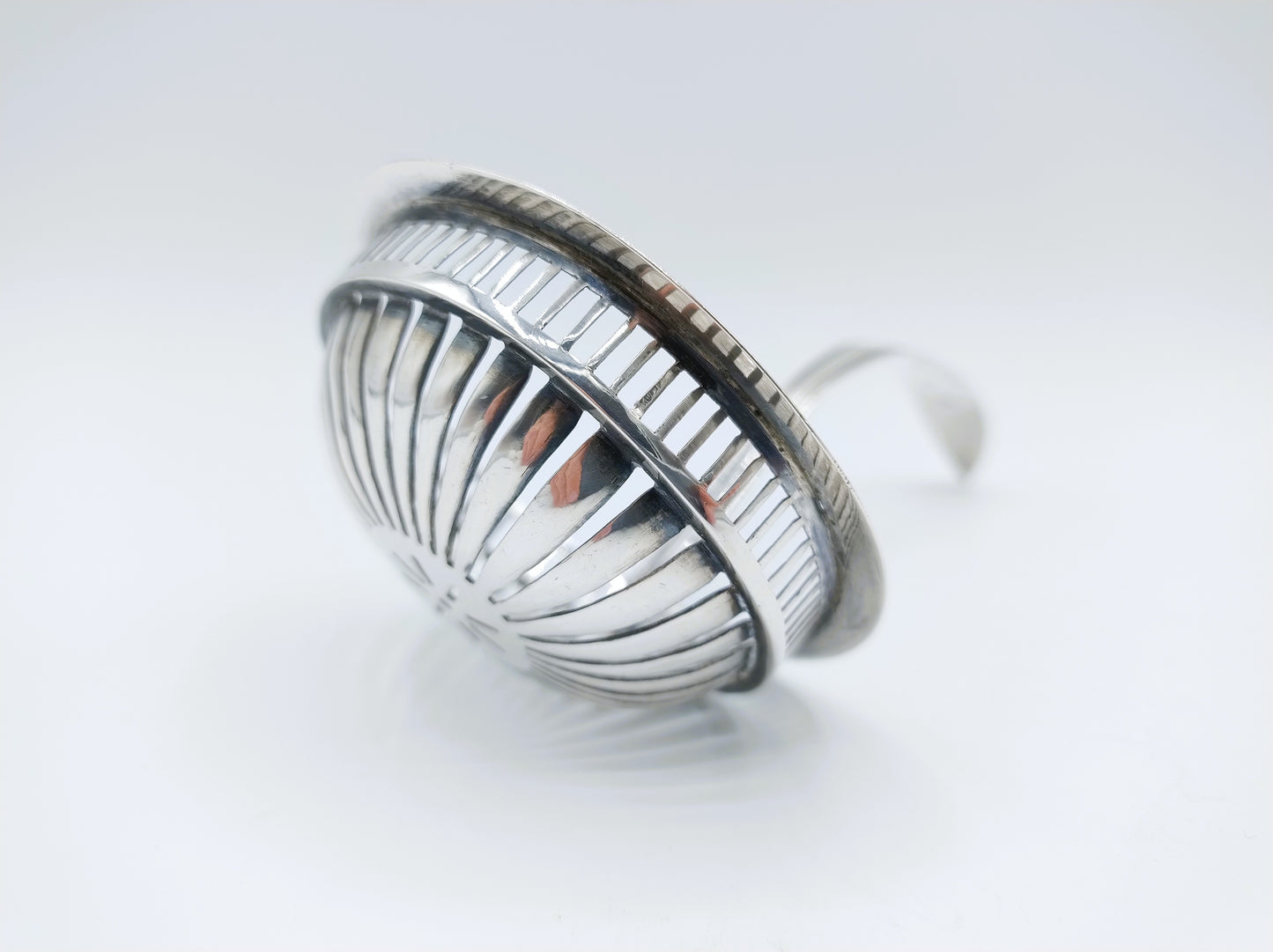 Silver sprinkling spoon, G. Biemans, Rotterdam, 1829