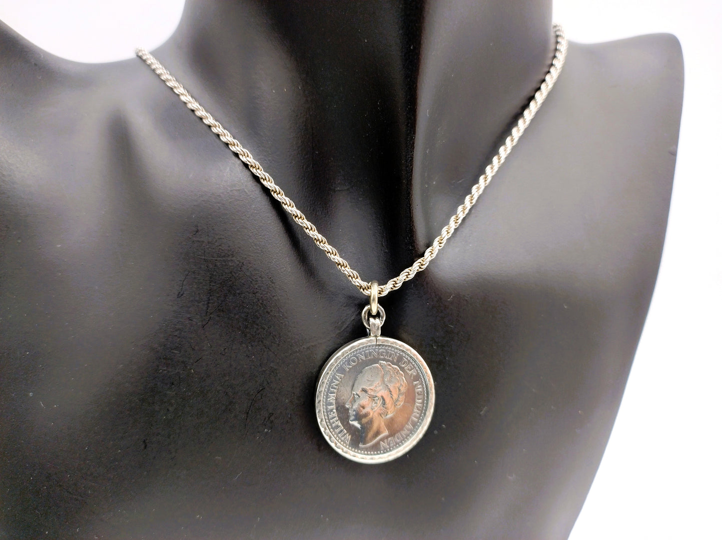 Silver snake chain with half gold pendant, 43 cm