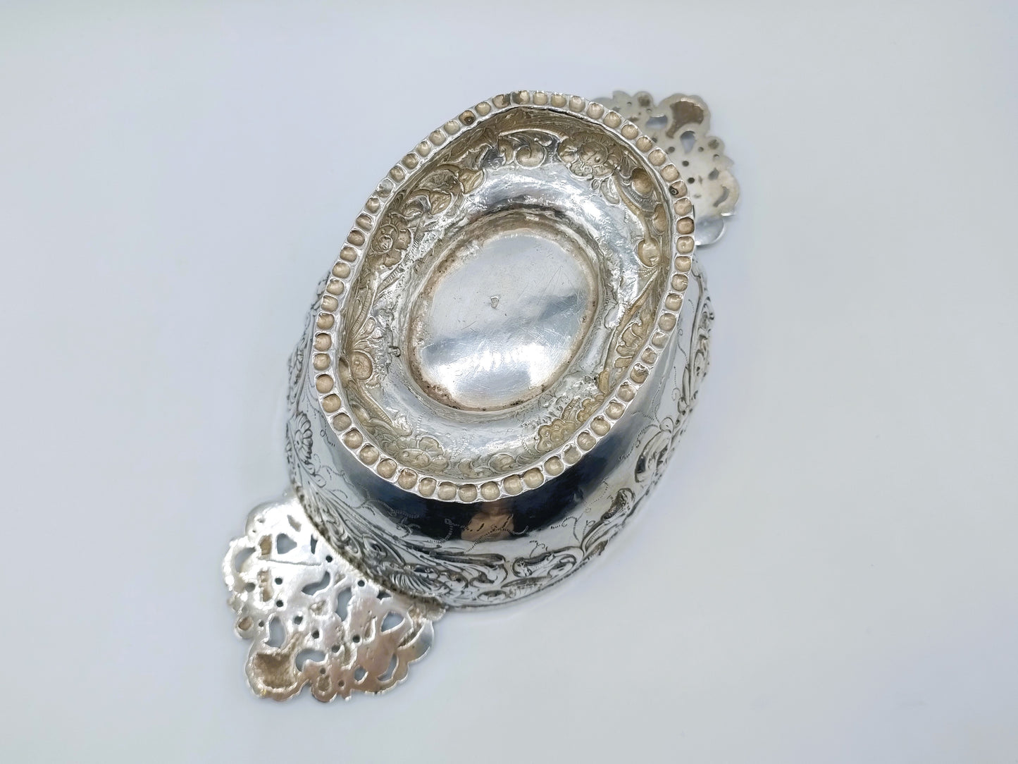 Friesische silberne Schnapsschale, ca. 1780