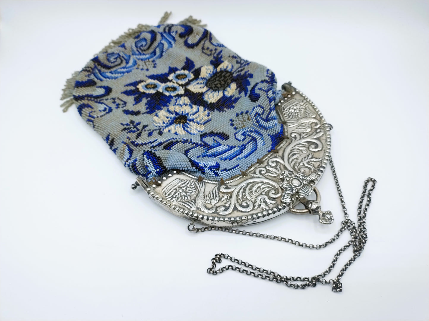 Silver buckle bag, B. Ples, Kampen, 1877