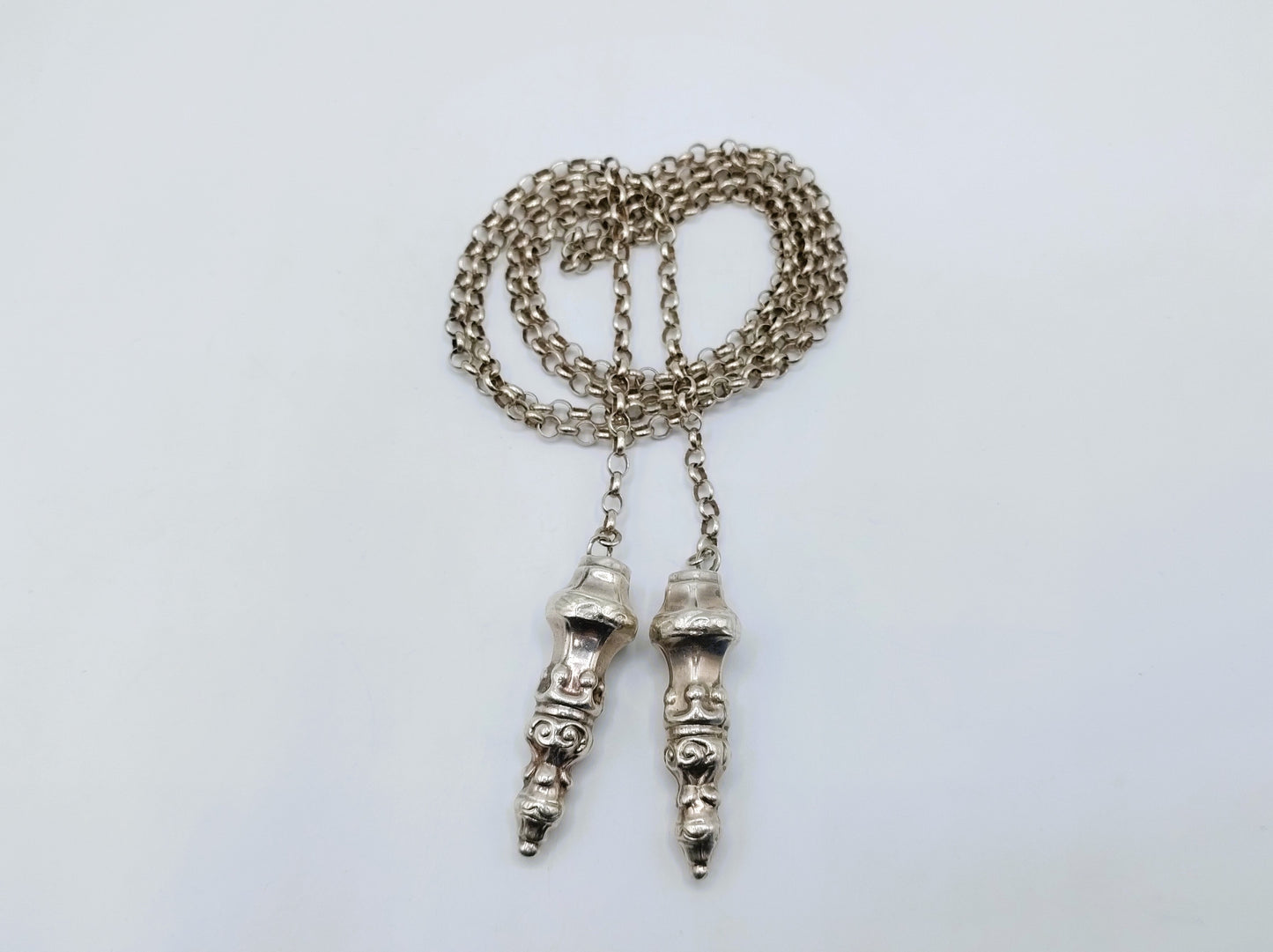 Silver jasseron chain with knitting needle caps, H. Looren - de Jong / Schoonhoven, 20th century