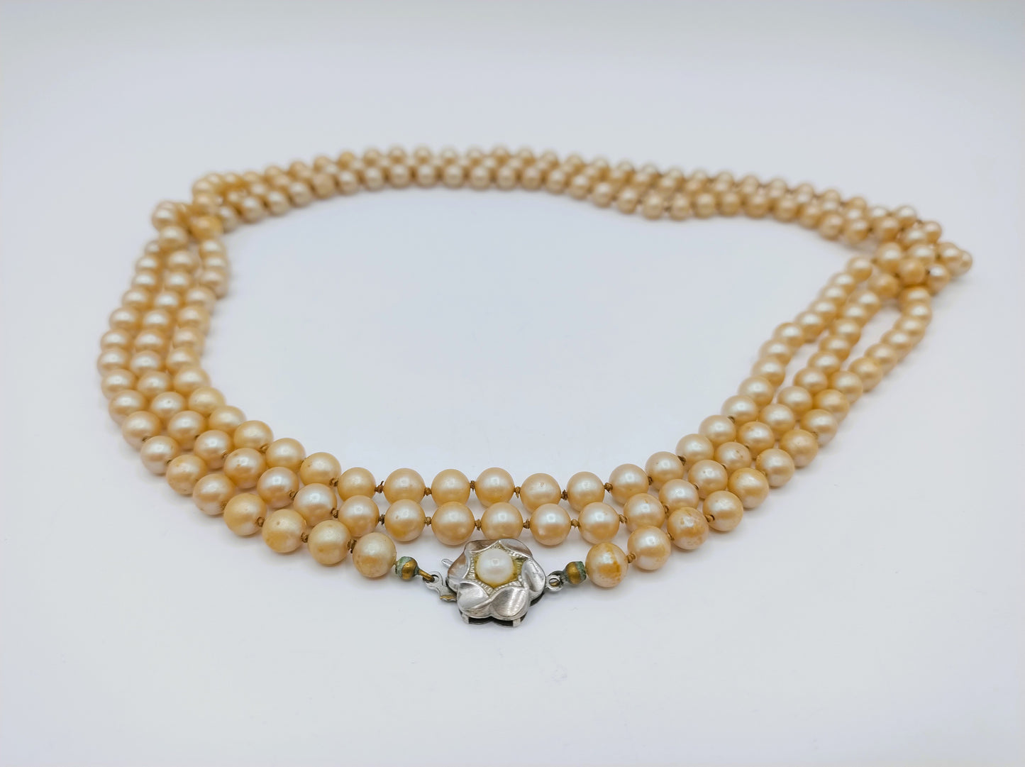 Pearl necklace with silver clasp, 144 cm (!)