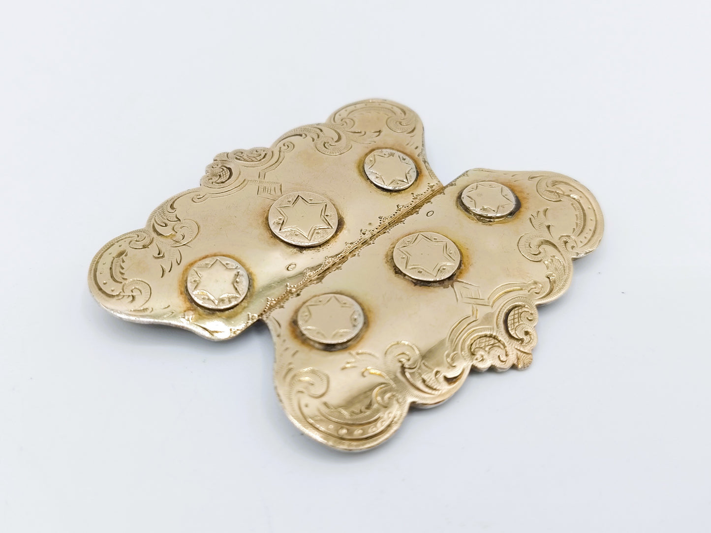 Gold/silver brooch with Biedermeier decoration.