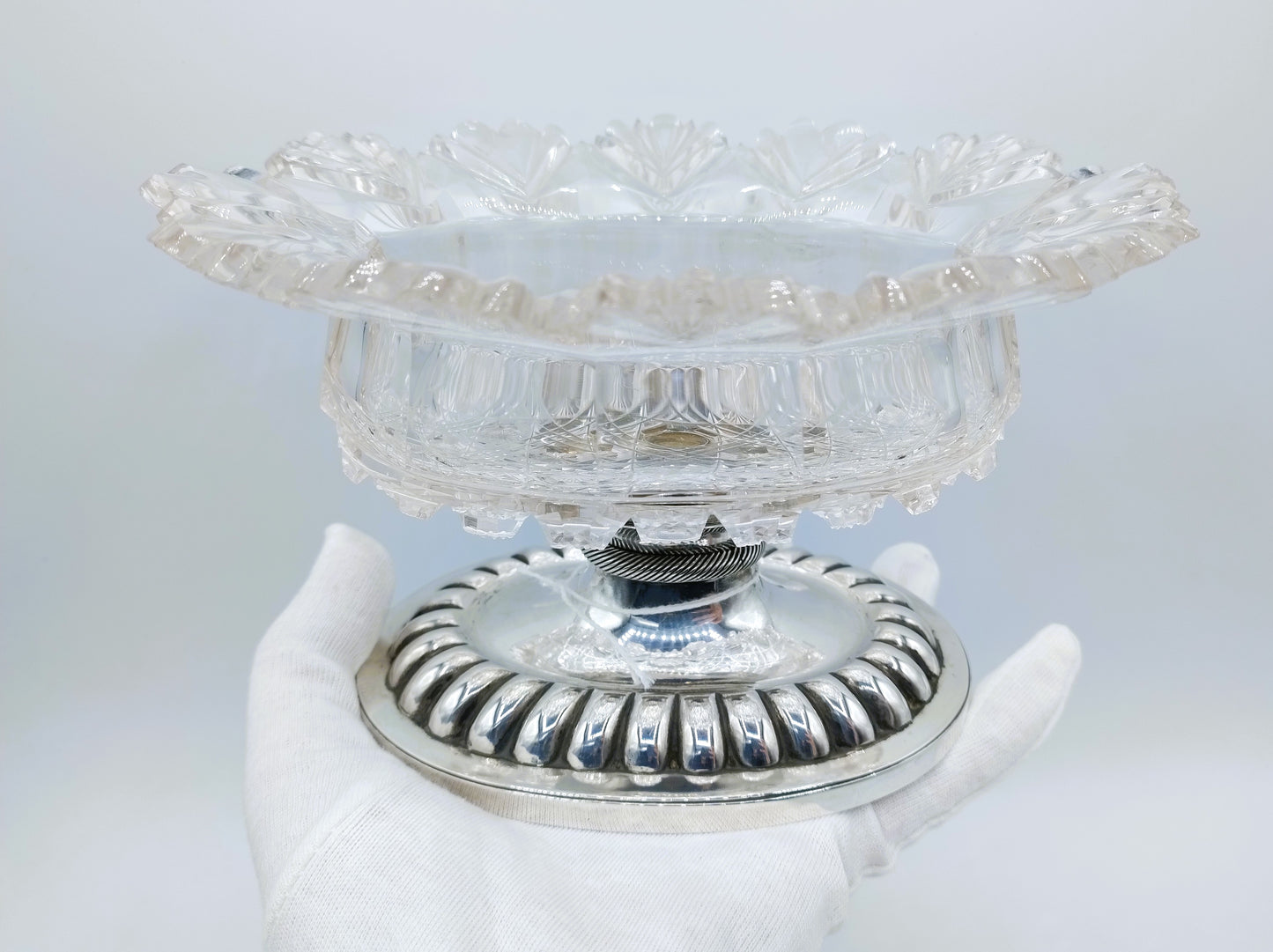 Kristallen schaal / kom met zilveren voet, J.G. Grebe Jr, Rotterdam, 1835