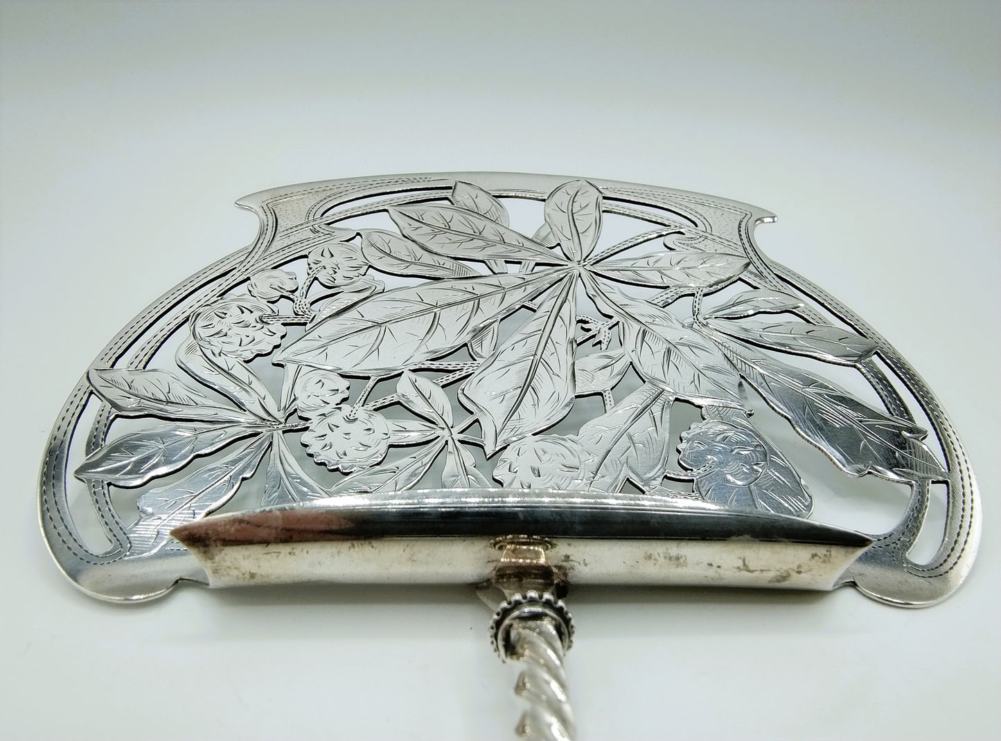 Silver asparagus scoop, Company J.M. van Kempen, Voorschoten, 1905