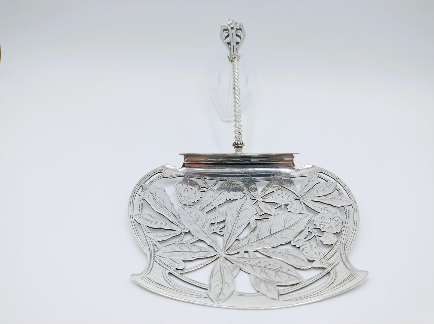 Silver asparagus scoop, Company J.M. van Kempen, Voorschoten, 1905