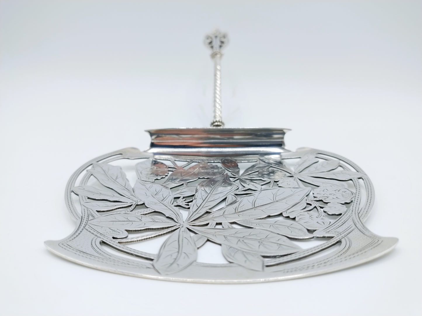 Silver asparagus scoop, Company J.M. van Kempen, Voorschoten, 1905