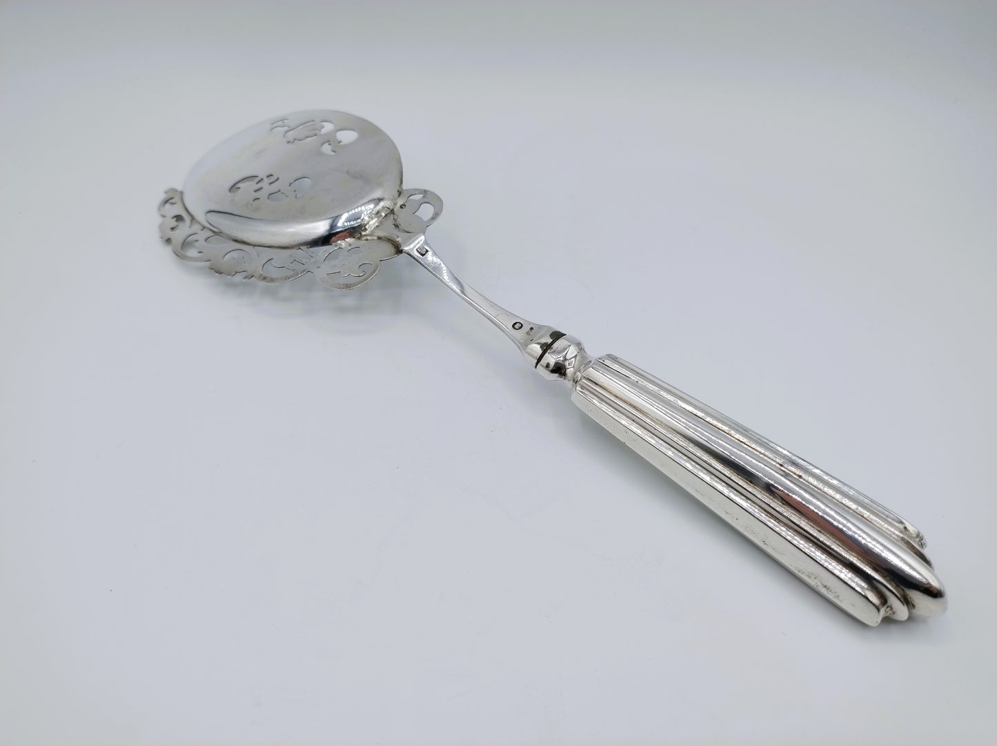 Silberner Fischvorlegelöffel, A. de Rooij, 's-Hertogenbosch, 1868