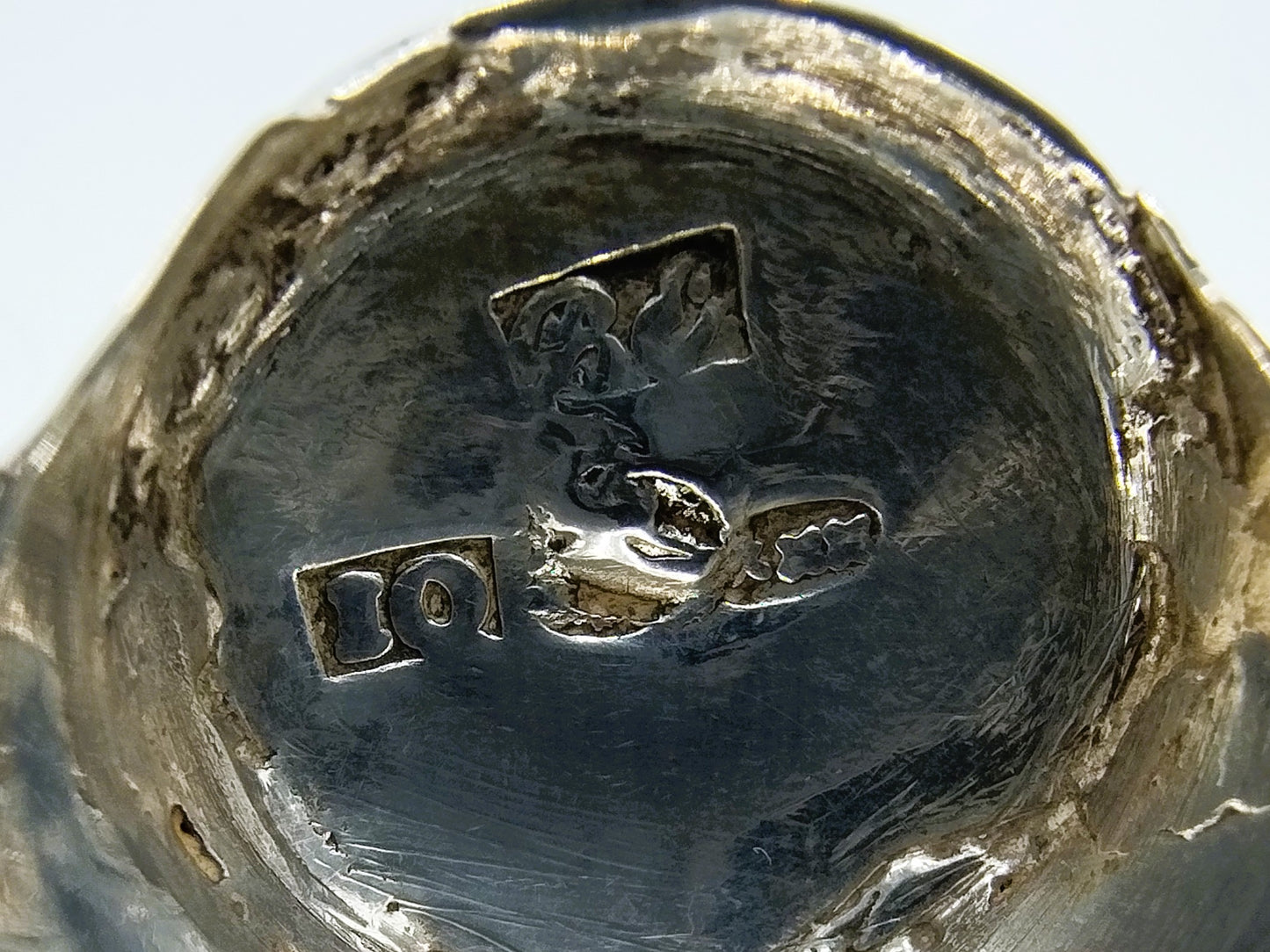Zilveren theeschepje met kornalijnen heft, B. Enzering, Amsterdam, ca. 1810