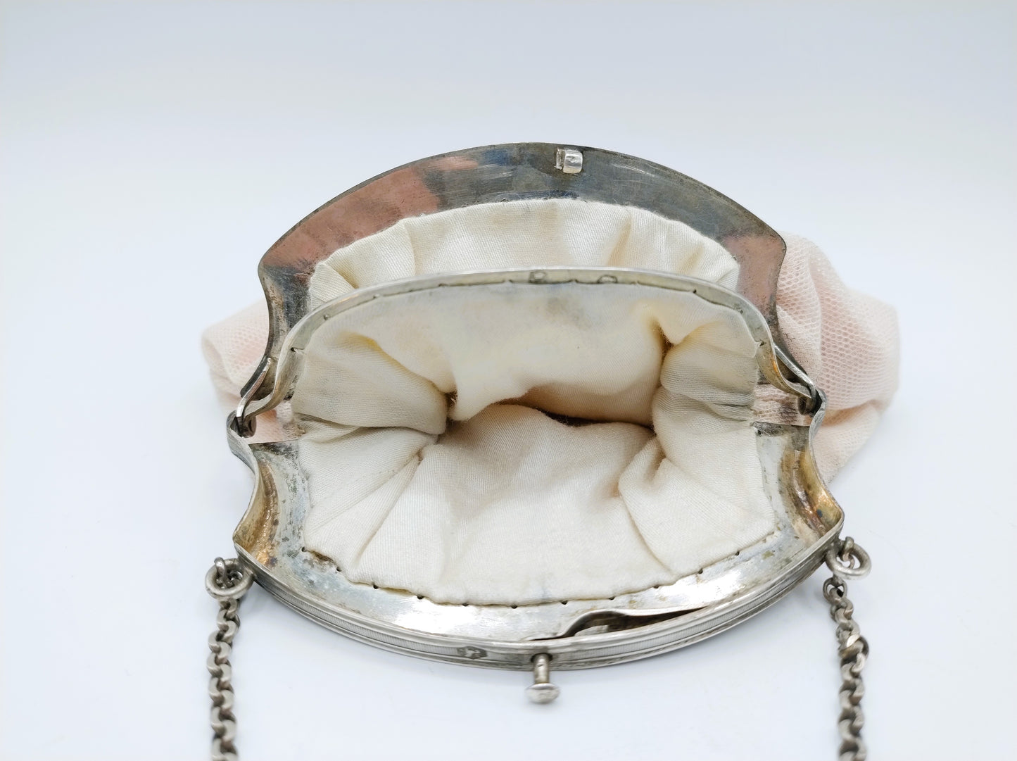 Zilveren beugeltas met rokhaak, H. van Assen, Leeuwarden, 1842