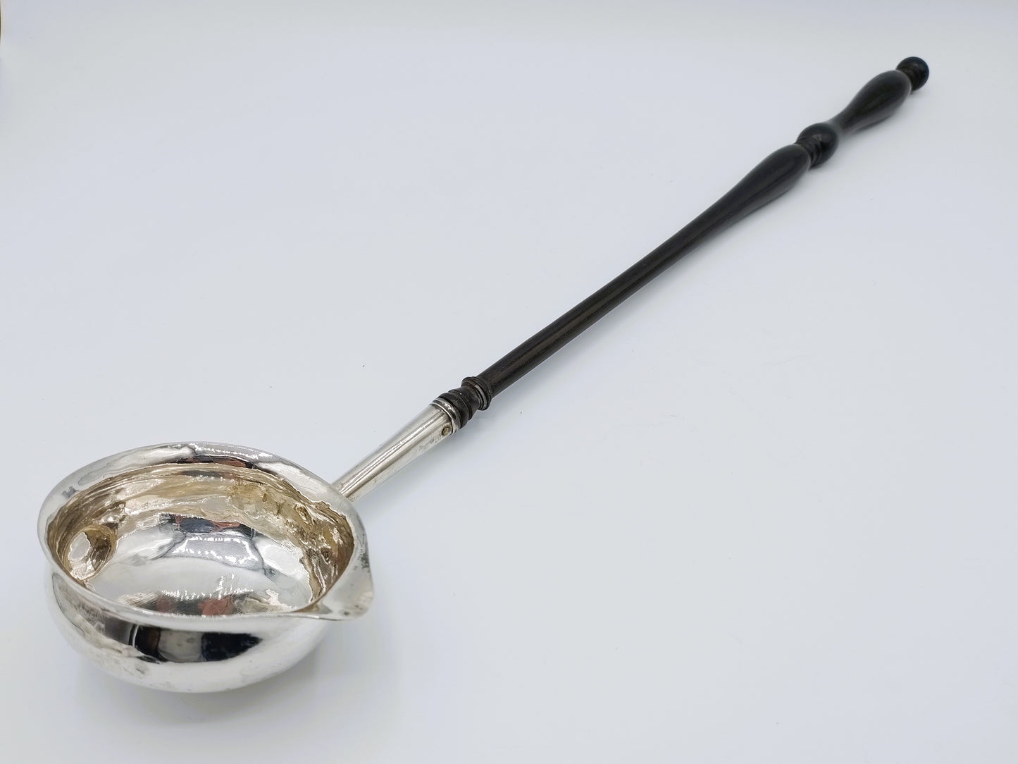 Zilveren punchlepel met houten steel, L. Brouwer, Den Haag, 1782