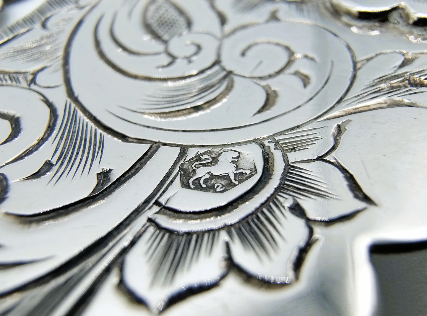 Silver serving spoon with mother-of-pearl handle, AH der Kinderen, 's-Hertogenbosch, 1849