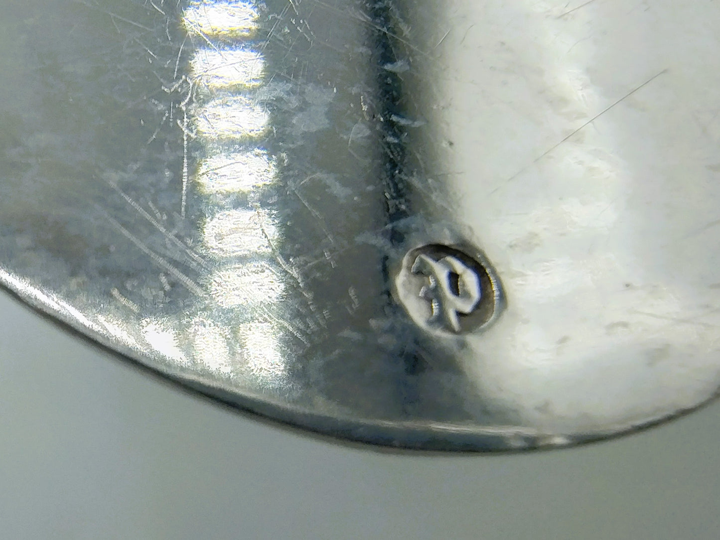 Silver serving spoon with mother-of-pearl handle, FJ de Leeuw, 's-Hertogenbosch, 1874