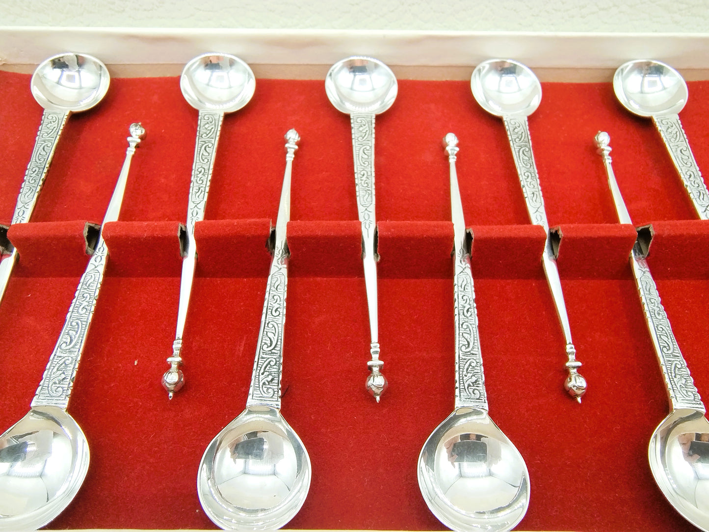 12-Delige lepelset in cassette, Bijkamp & Co, Steenwijk, ca. 1960.