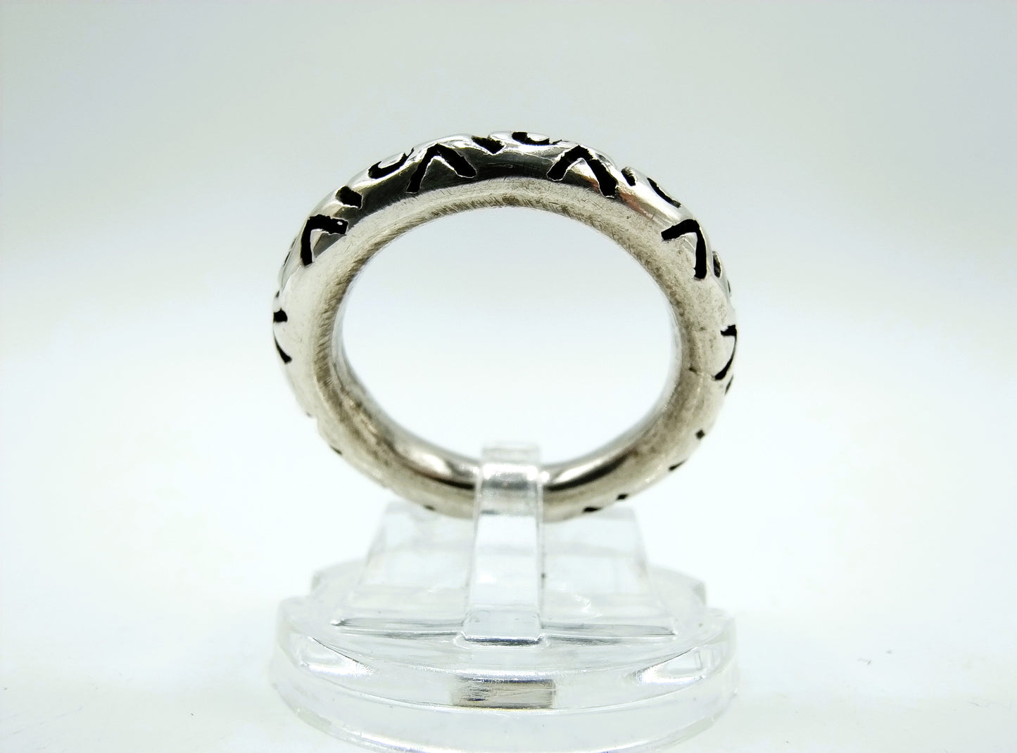 Silver ring with Celtic motif, 20 mm