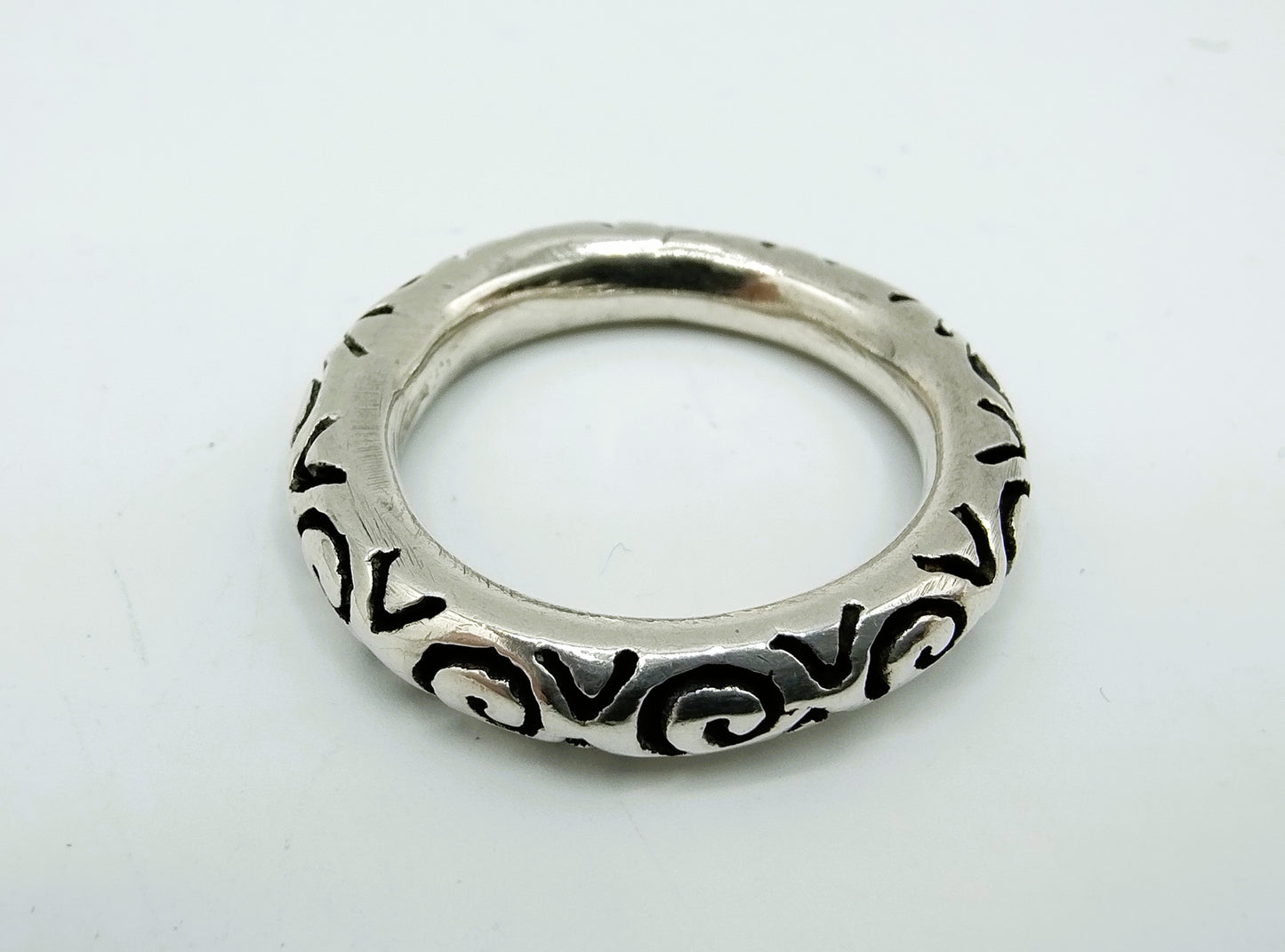 Silver ring with Celtic motif, 20 mm