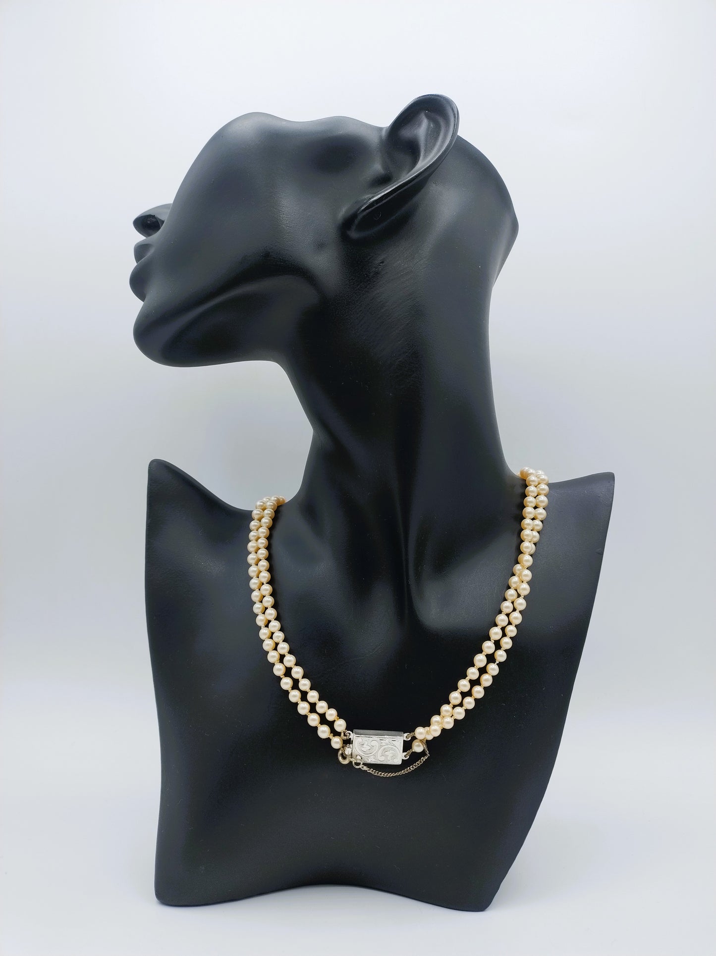 Parelketting met zilveren slot, 44 cm