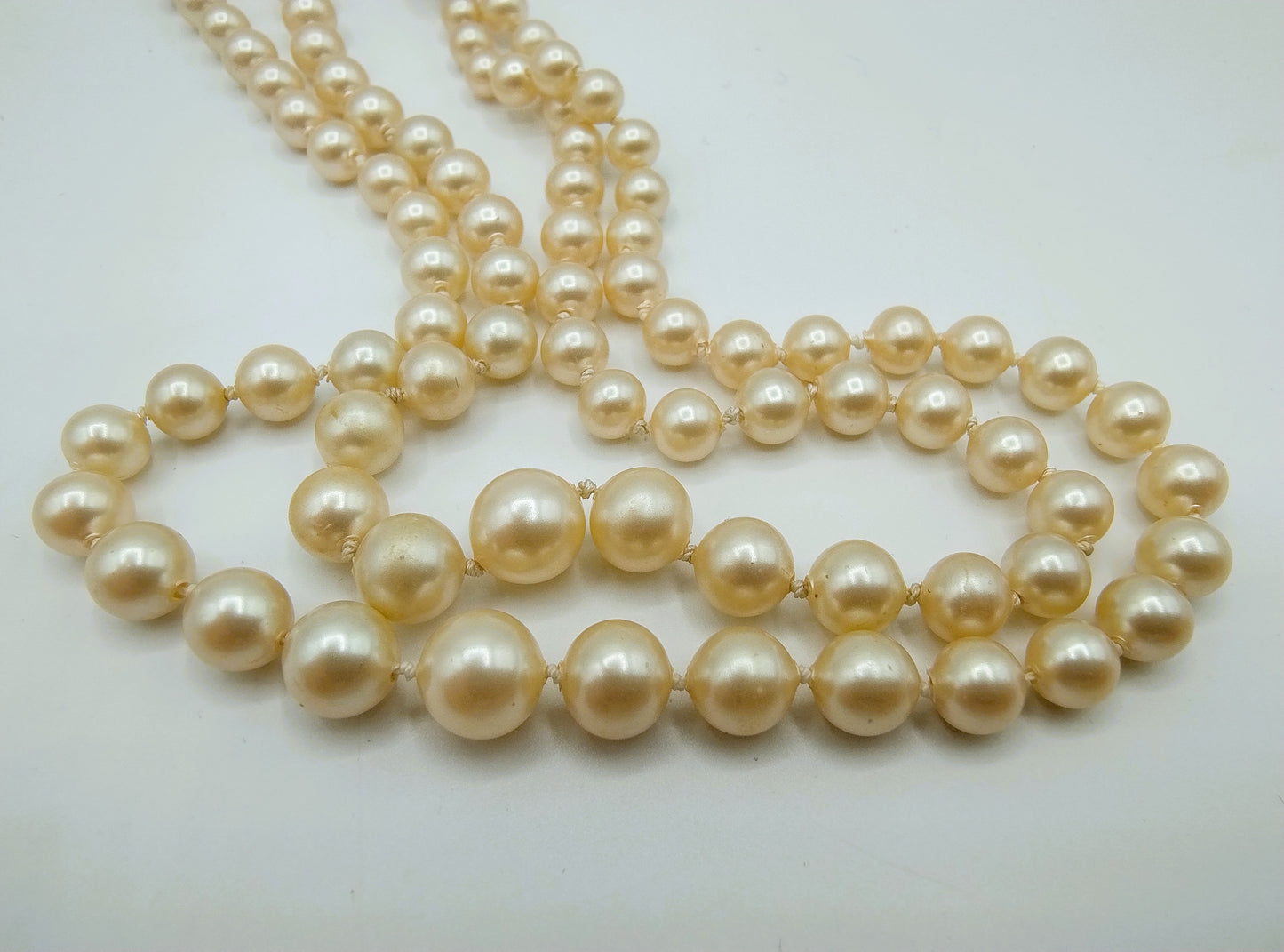 Parelketting met zilveren slot, 44 cm