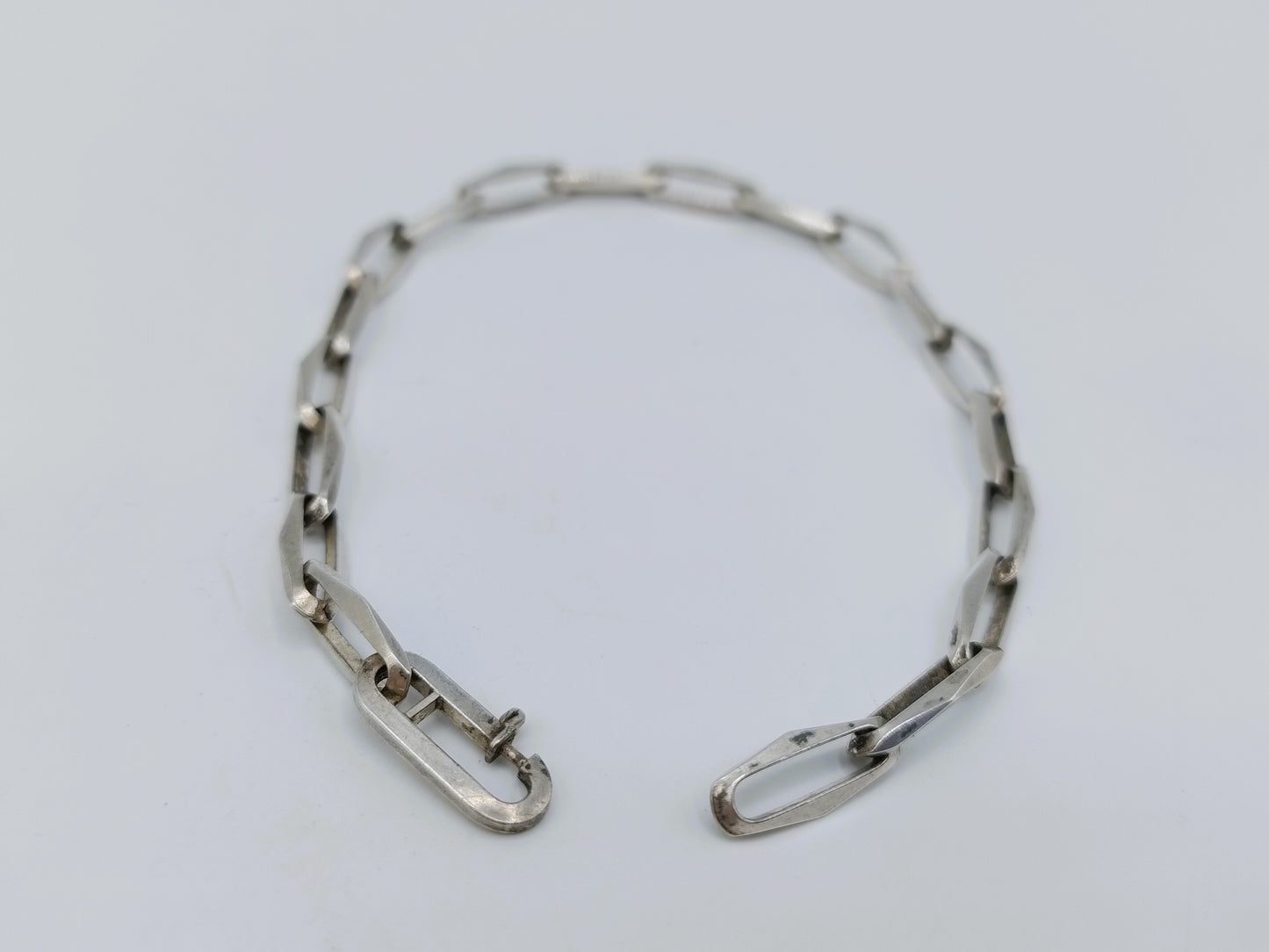 Zilveren 'close forever' armband, 20 cm