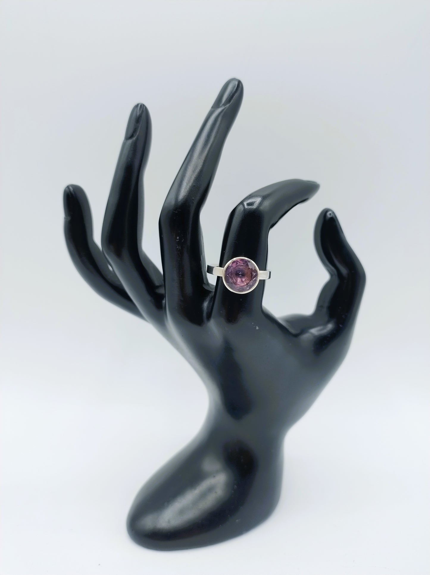 Zilveren ring met amethist, 18.75 mm