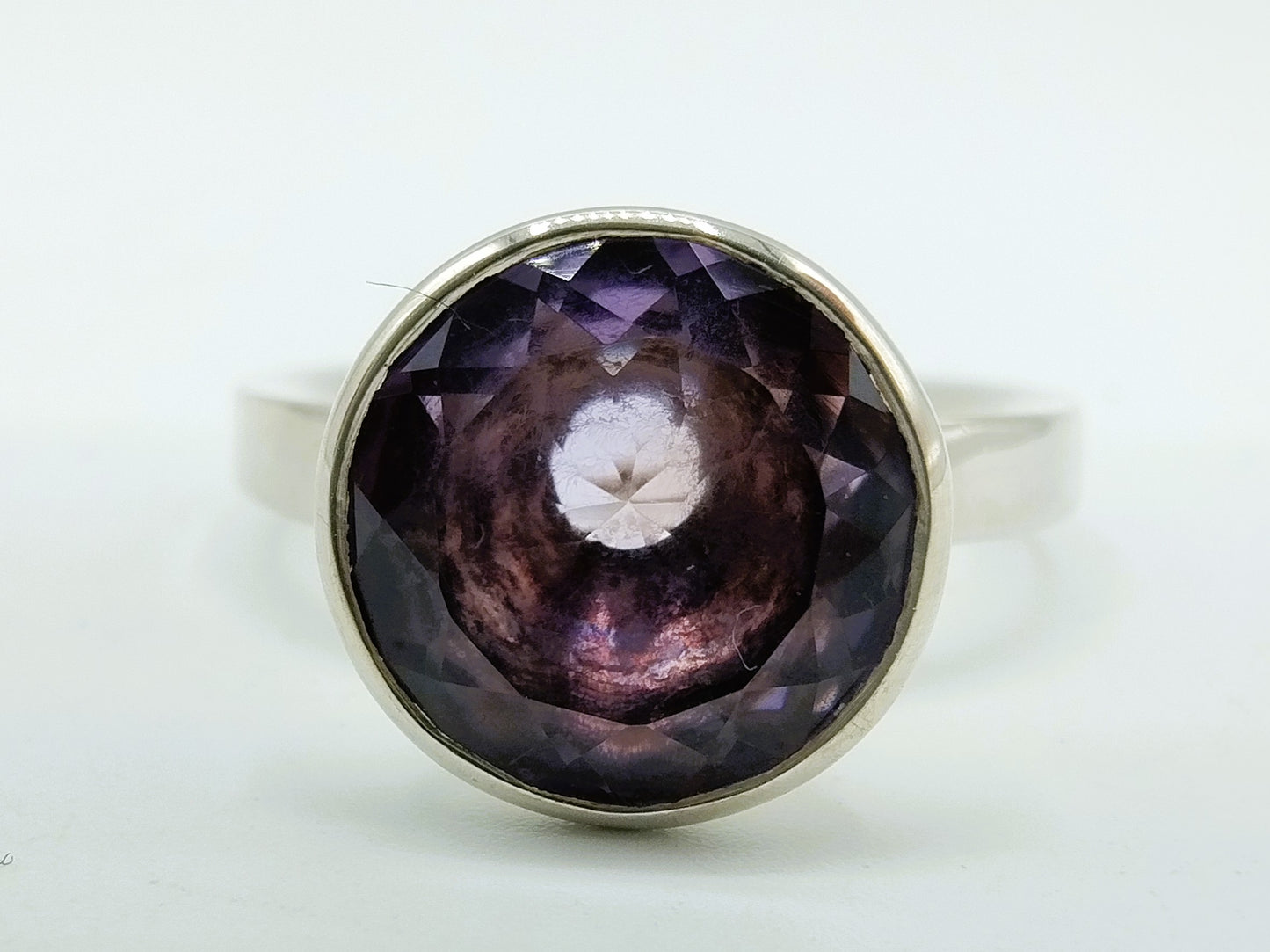 Zilveren ring met amethist, 18.75 mm