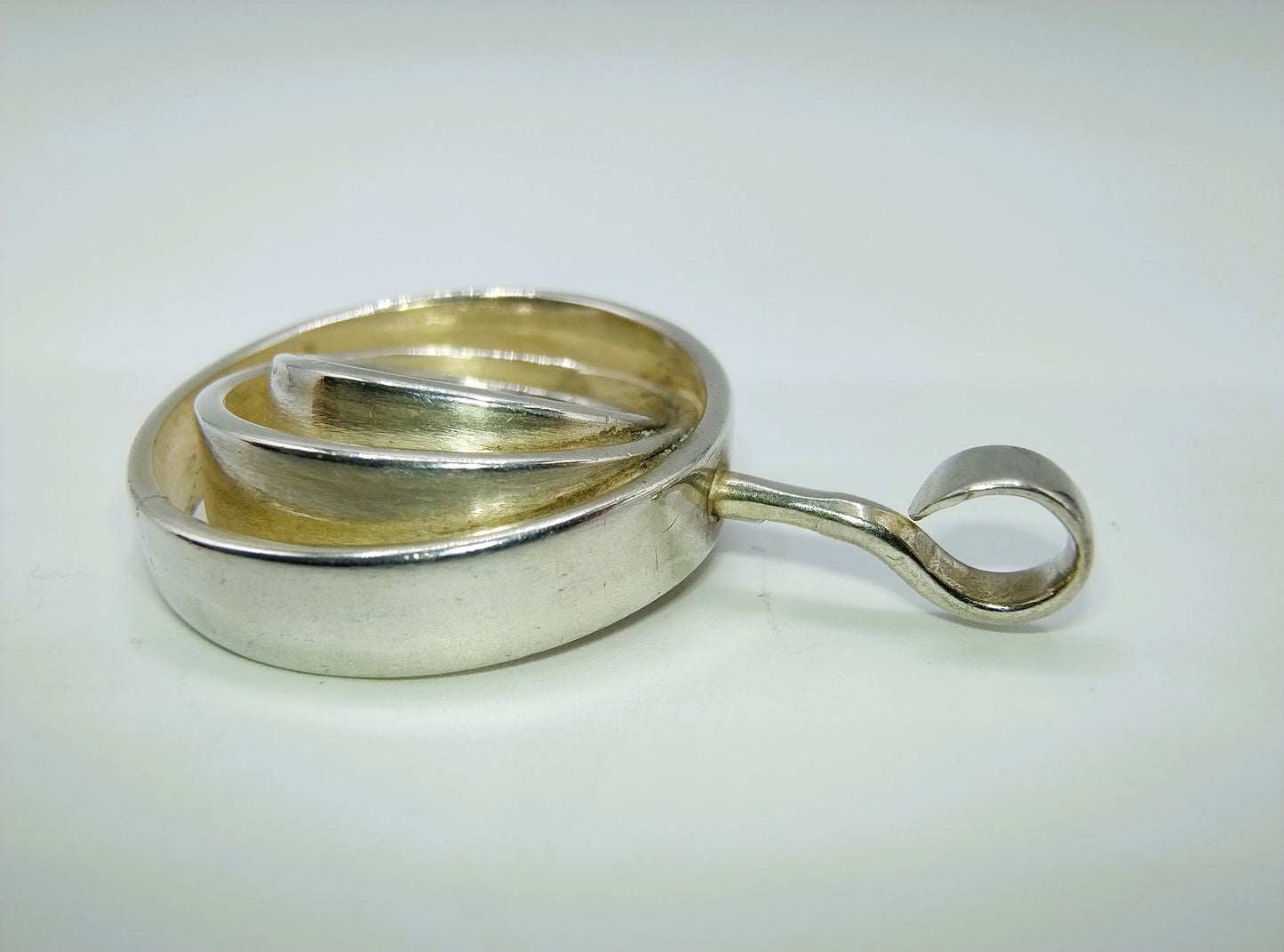 Zilveren designhanger