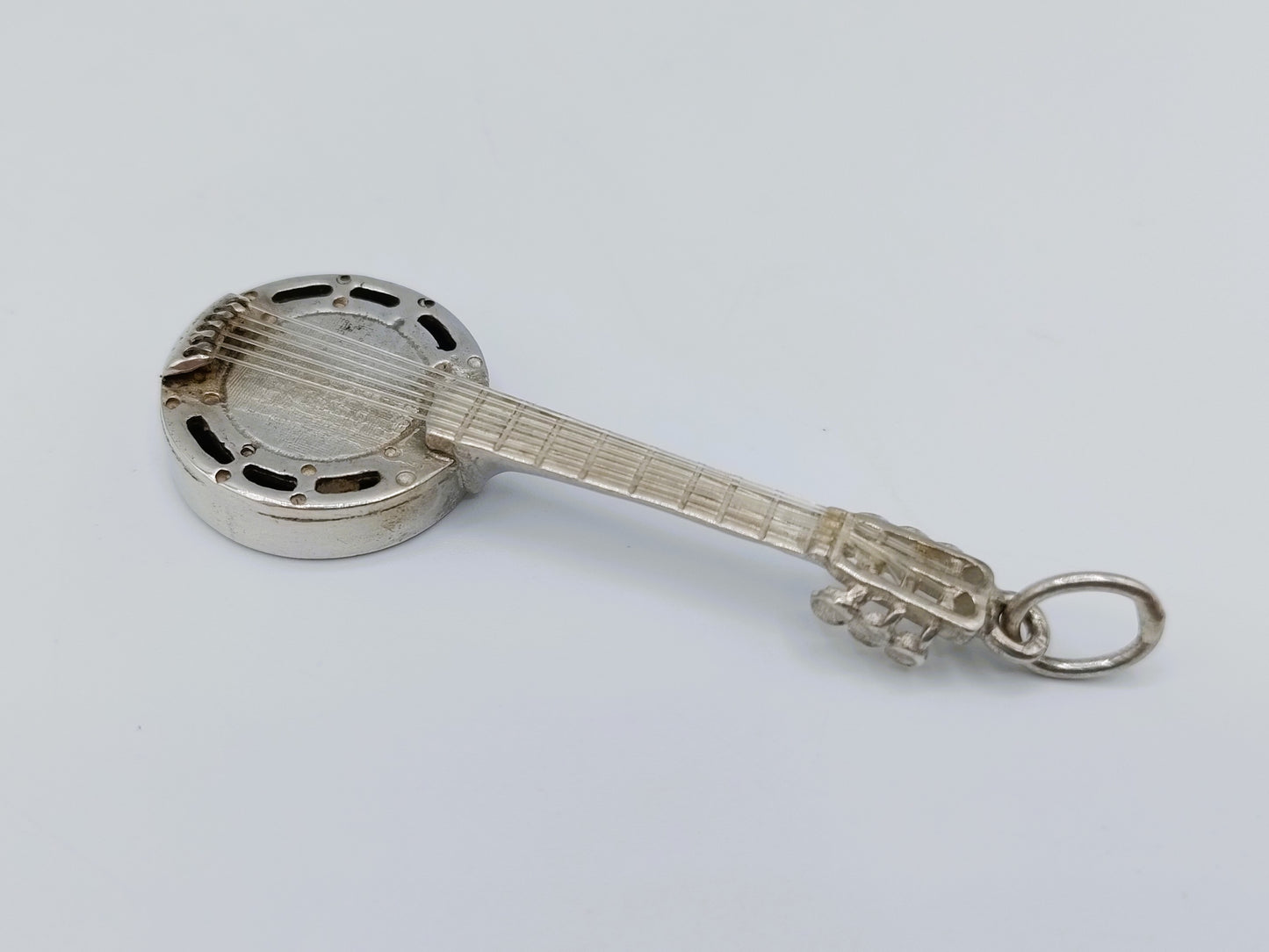 Zilveren banjo, Sicnorini, Italië