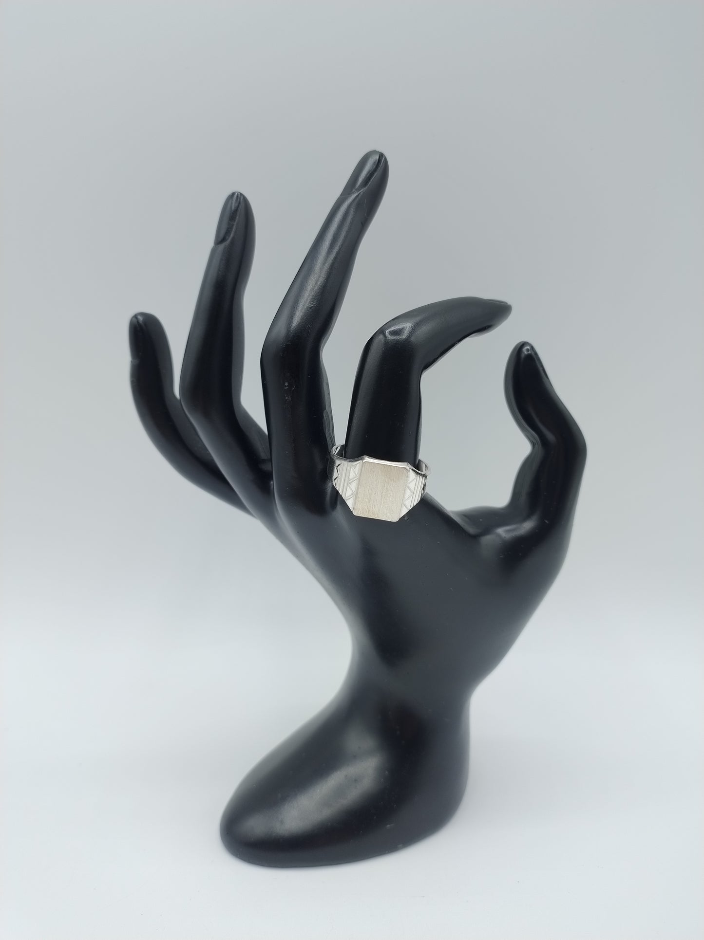 Silberner Herren-Siegelring, 22 mm