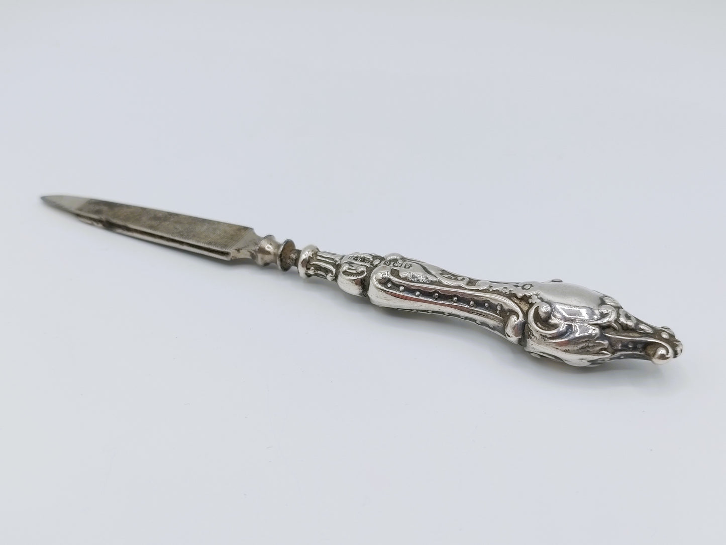 Nagelvijl met zilveren heft, E.S. Barnsley & Co, Birmingham, 1901