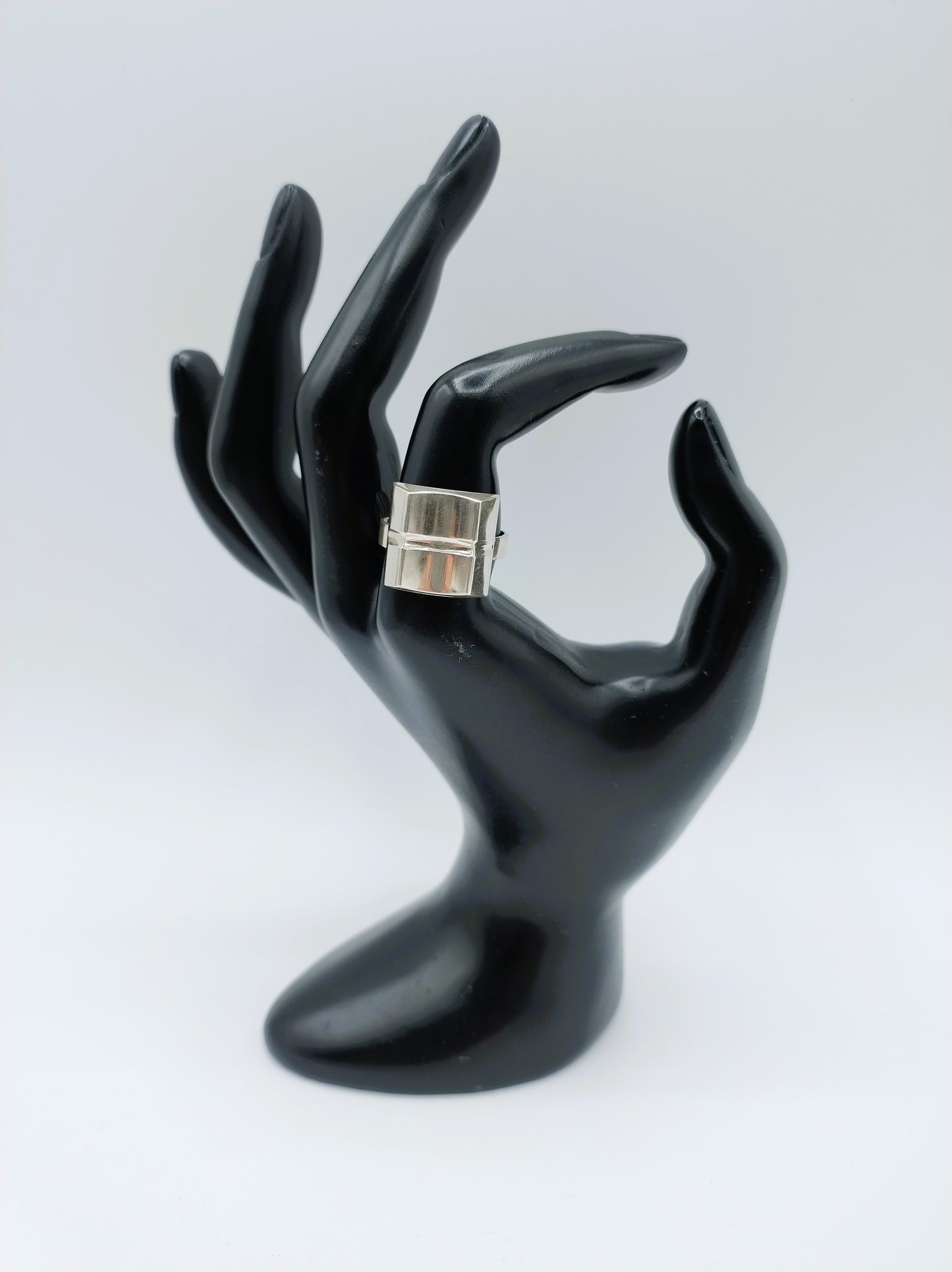 Zilveren ring, universele maat