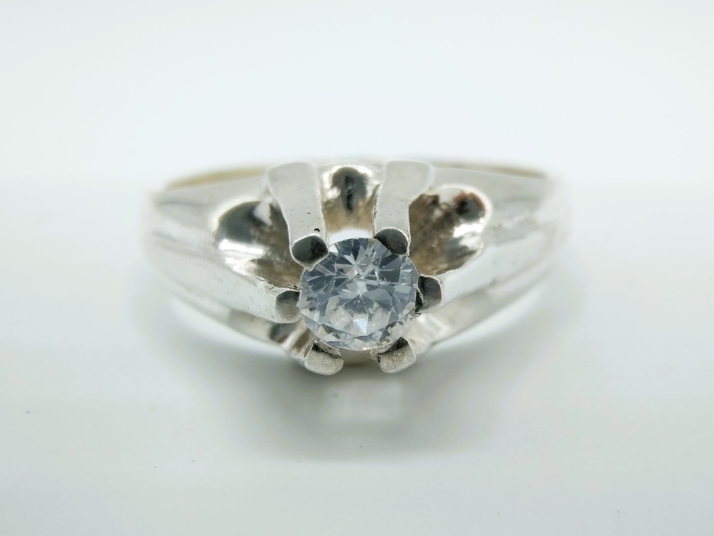Silberner Unisex-Ring mit Stein, 21 mm