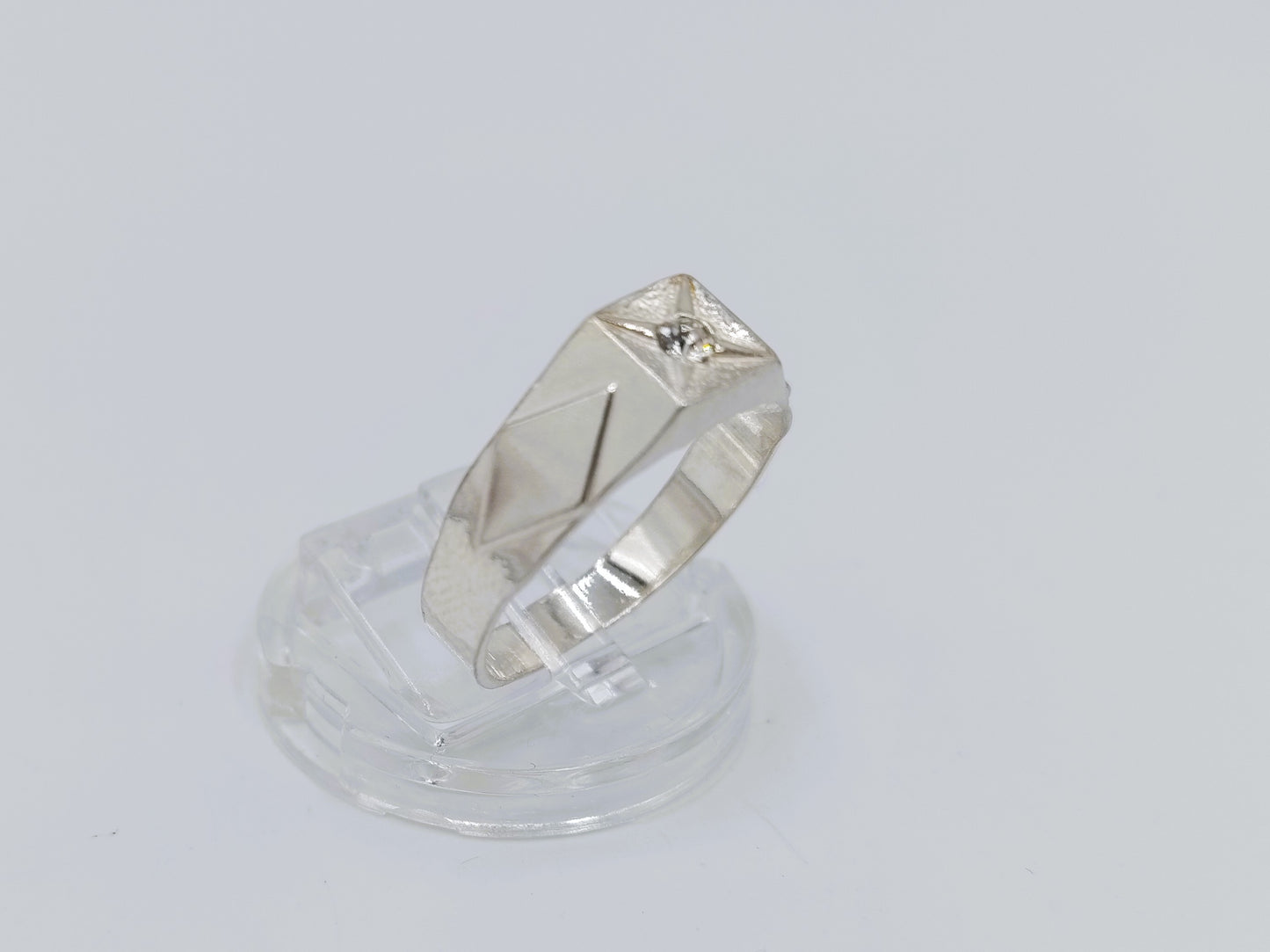 Zilveren ring met zirkonia, 17.5 mm