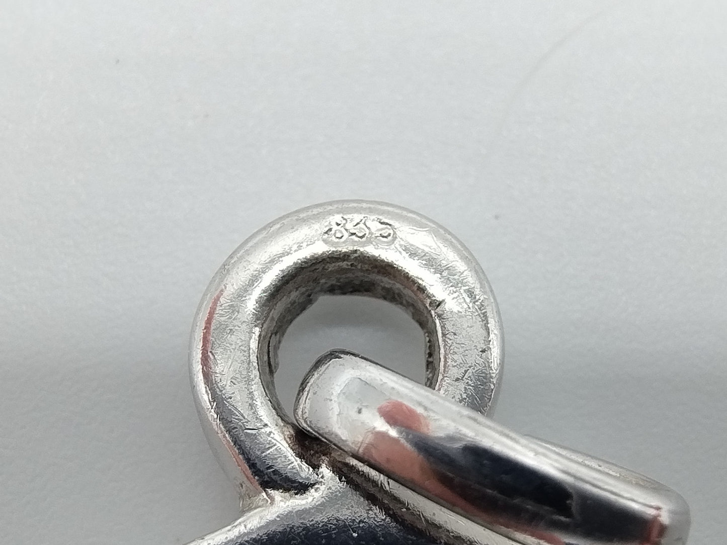 Zilveren hanger met paardenhoofd, 835